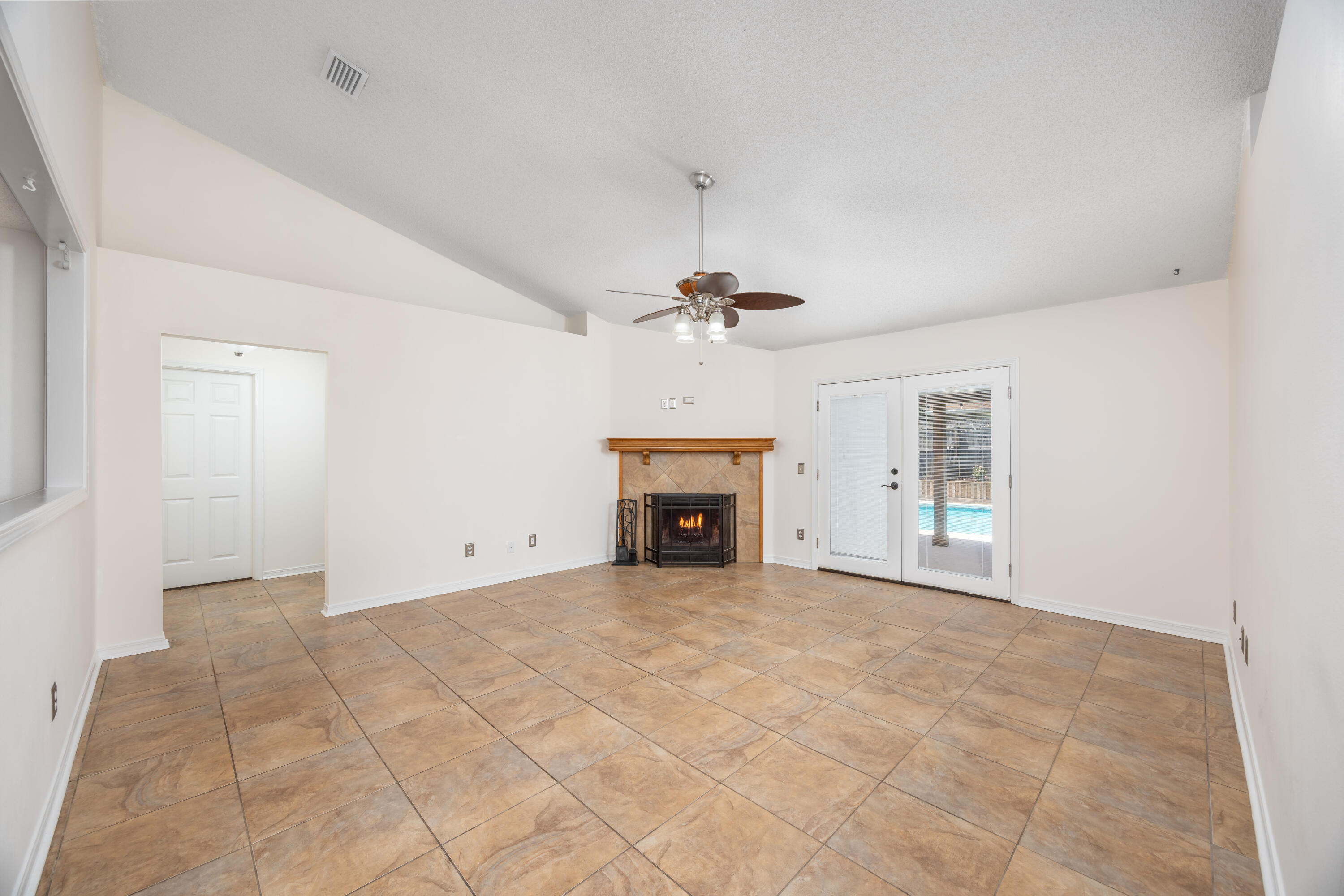 SANDY BEACH ESTATES - Residential