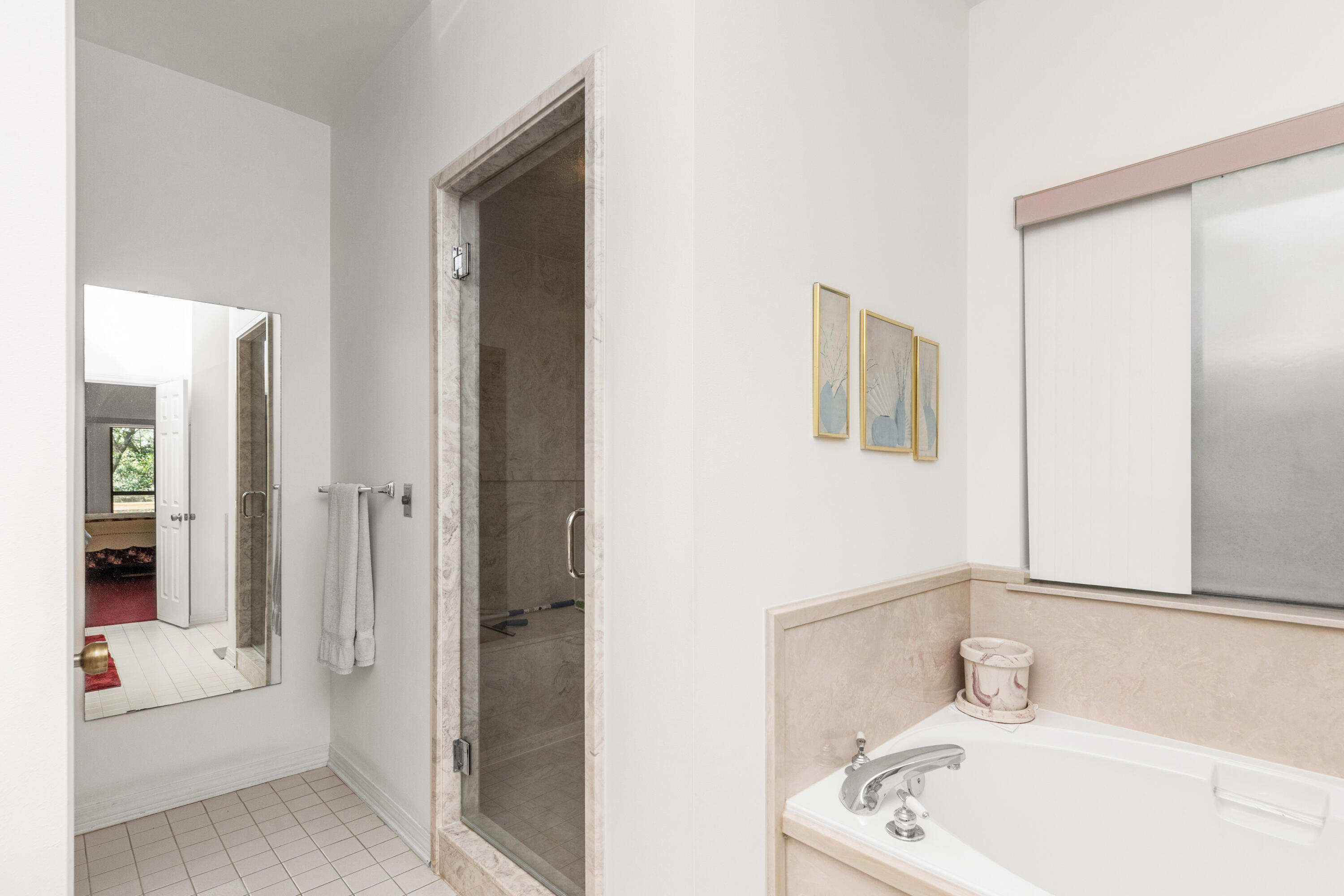 Rocky Bayou Country Club Estates - Residential