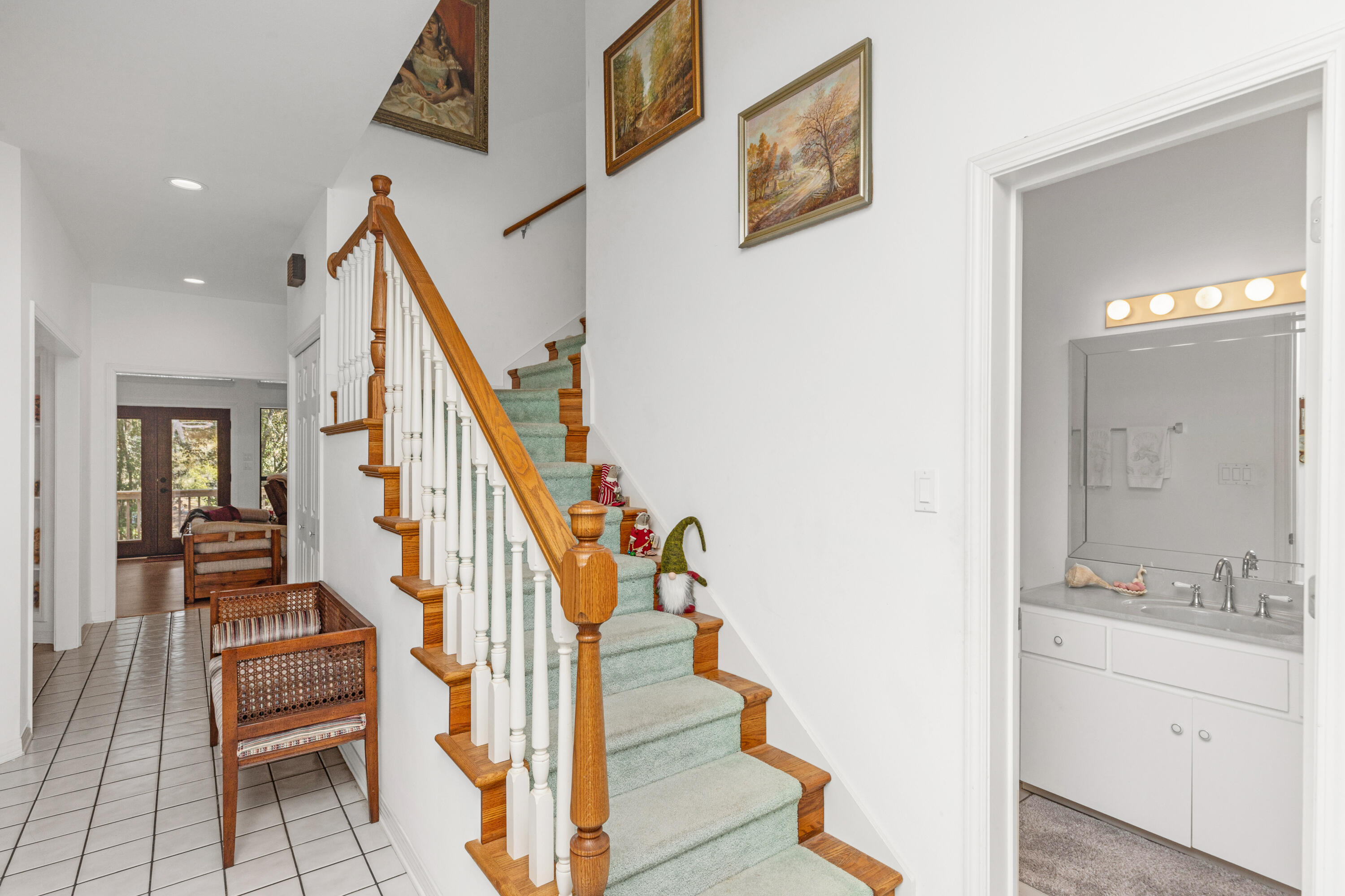 Rocky Bayou Country Club Estates - Residential