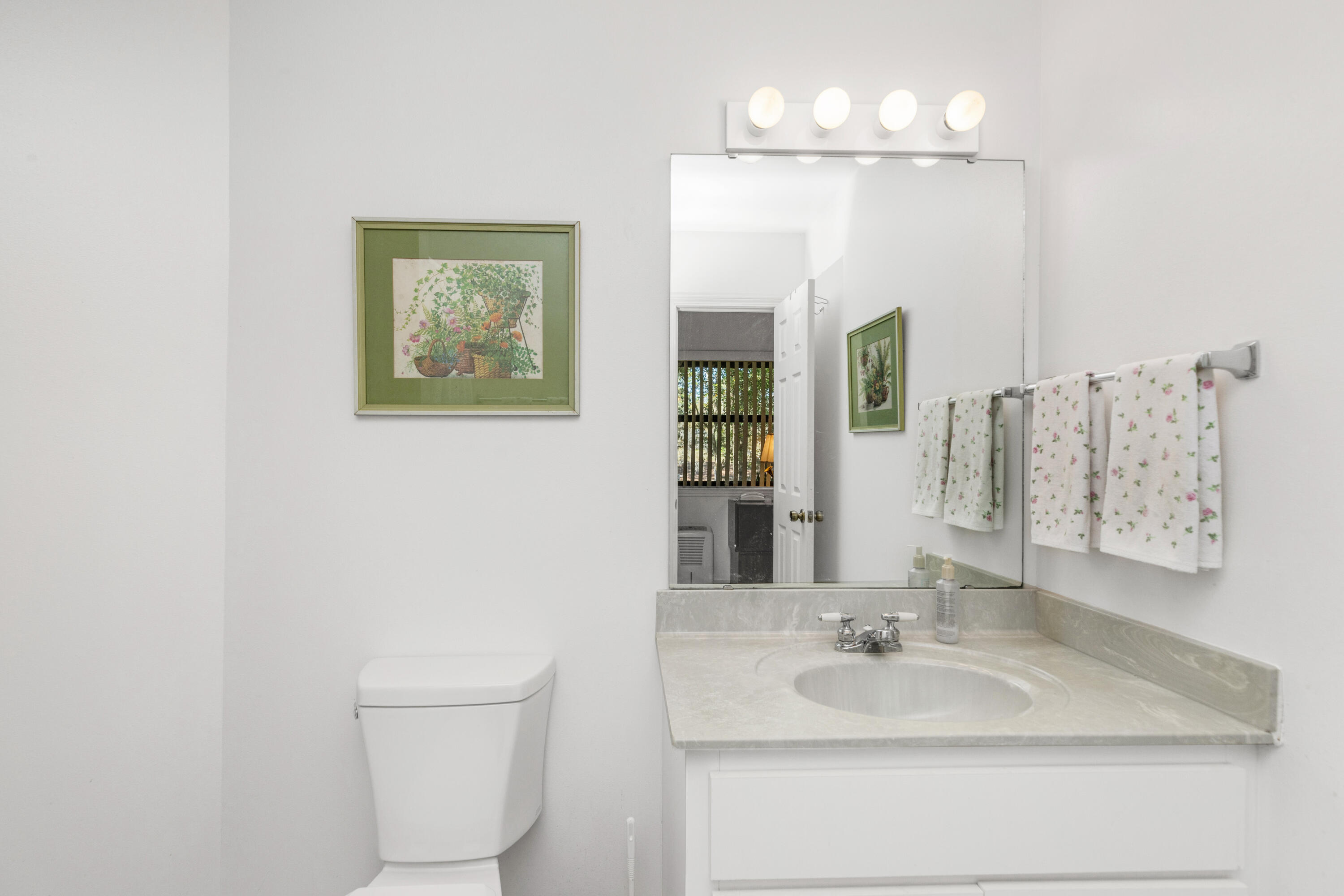 Rocky Bayou Country Club Estates - Residential