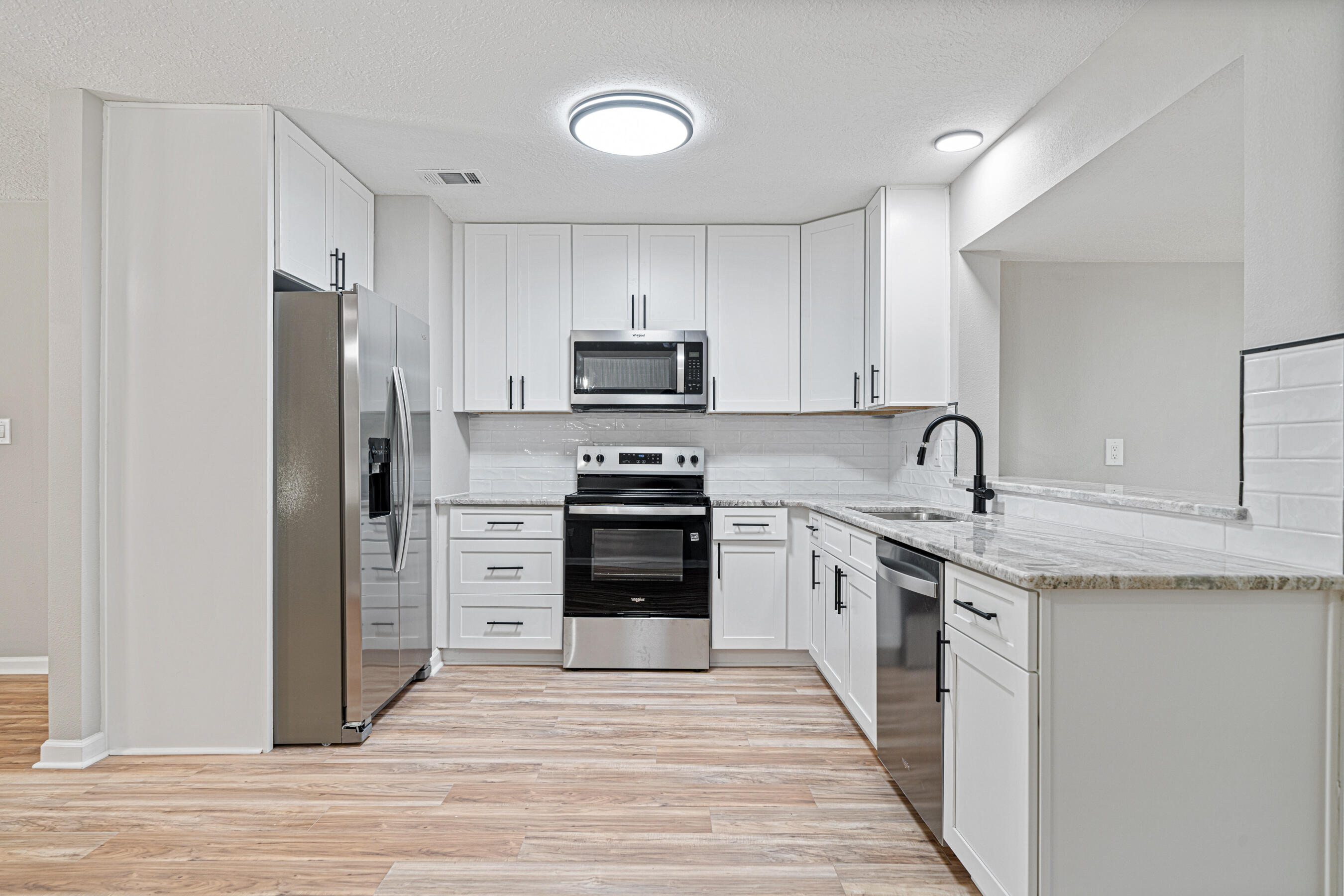 HOLLEY/NAVARRE - Residential