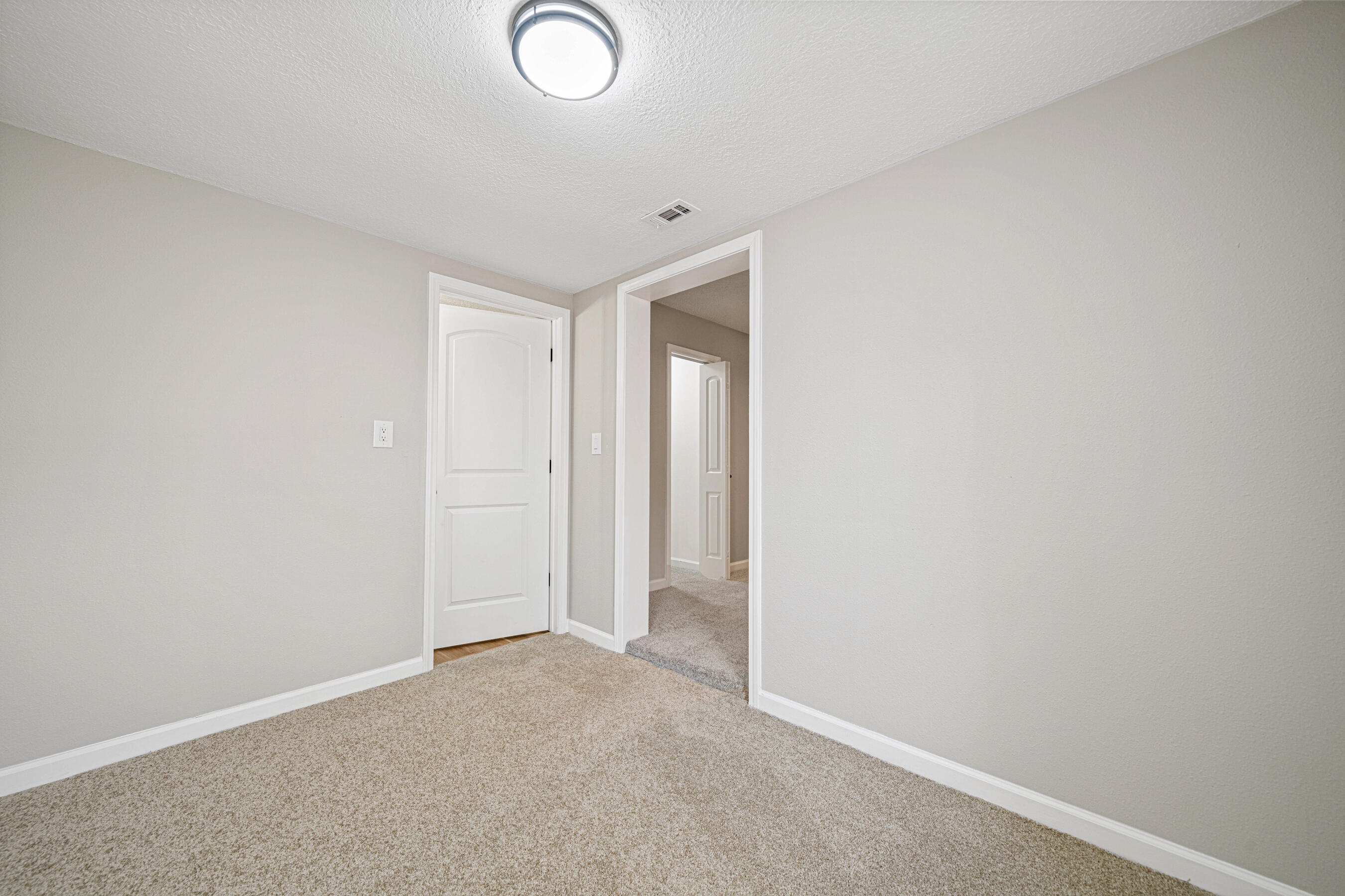 HOLLEY/NAVARRE - Residential