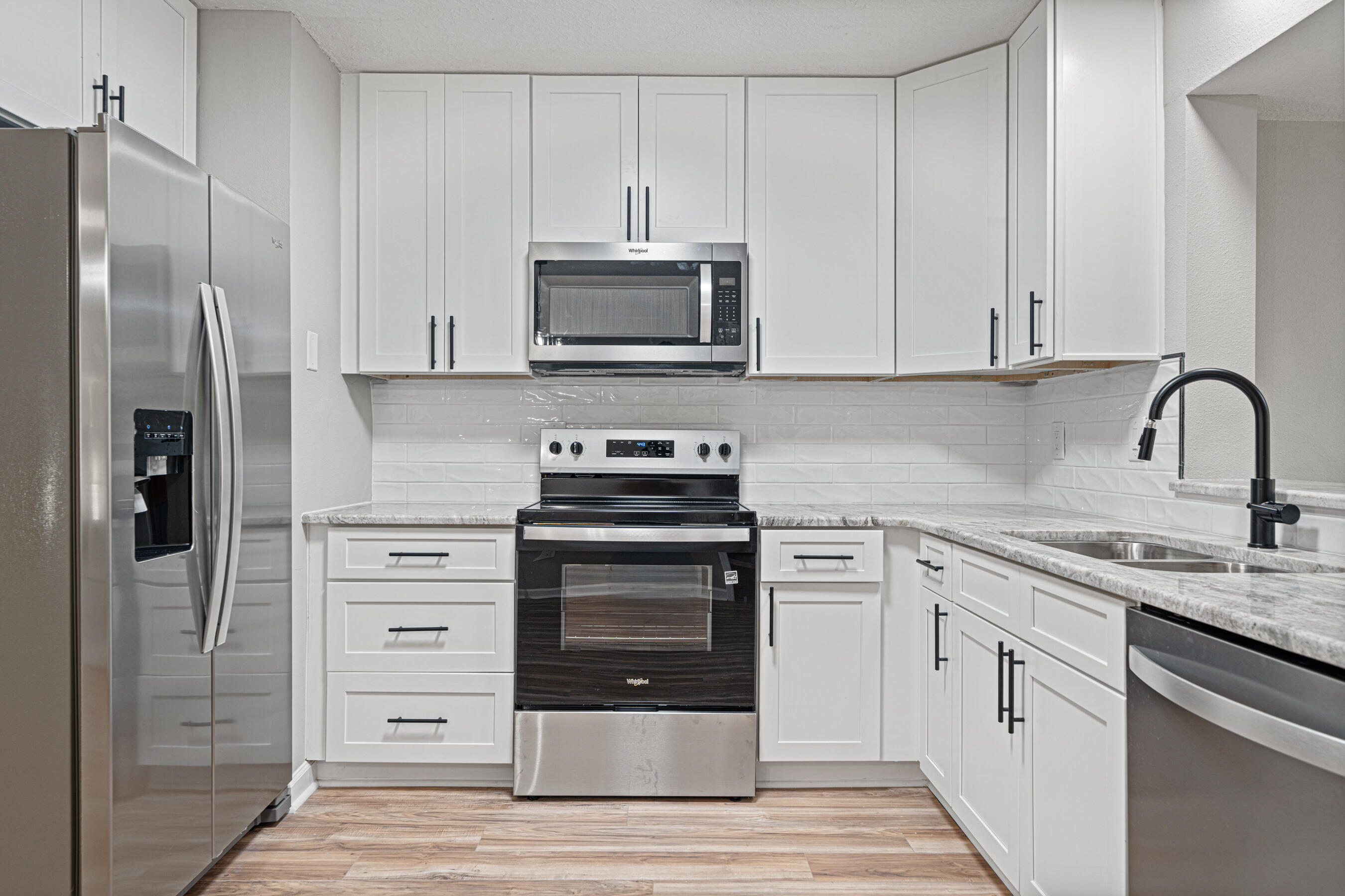 HOLLEY/NAVARRE - Residential