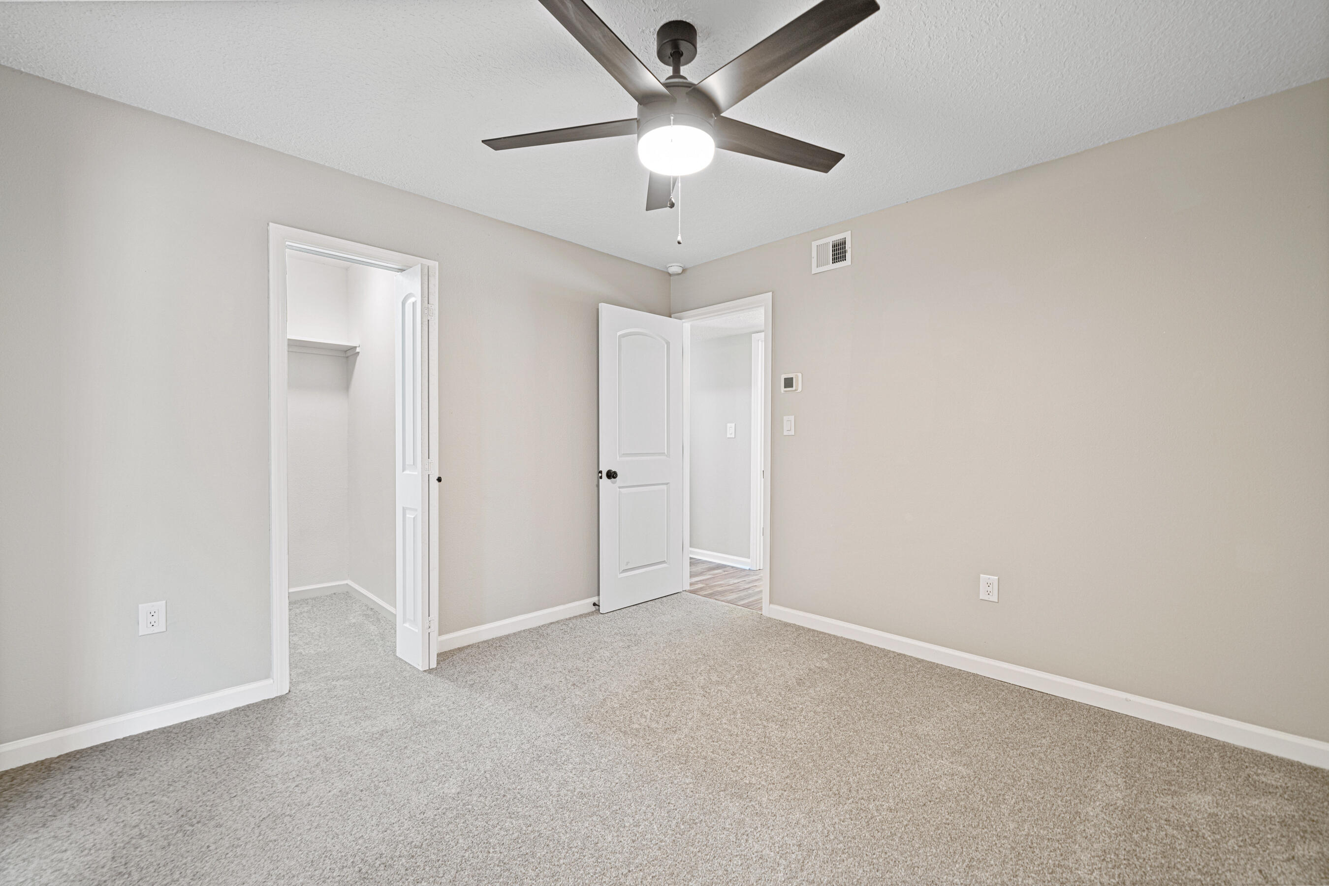 HOLLEY/NAVARRE - Residential