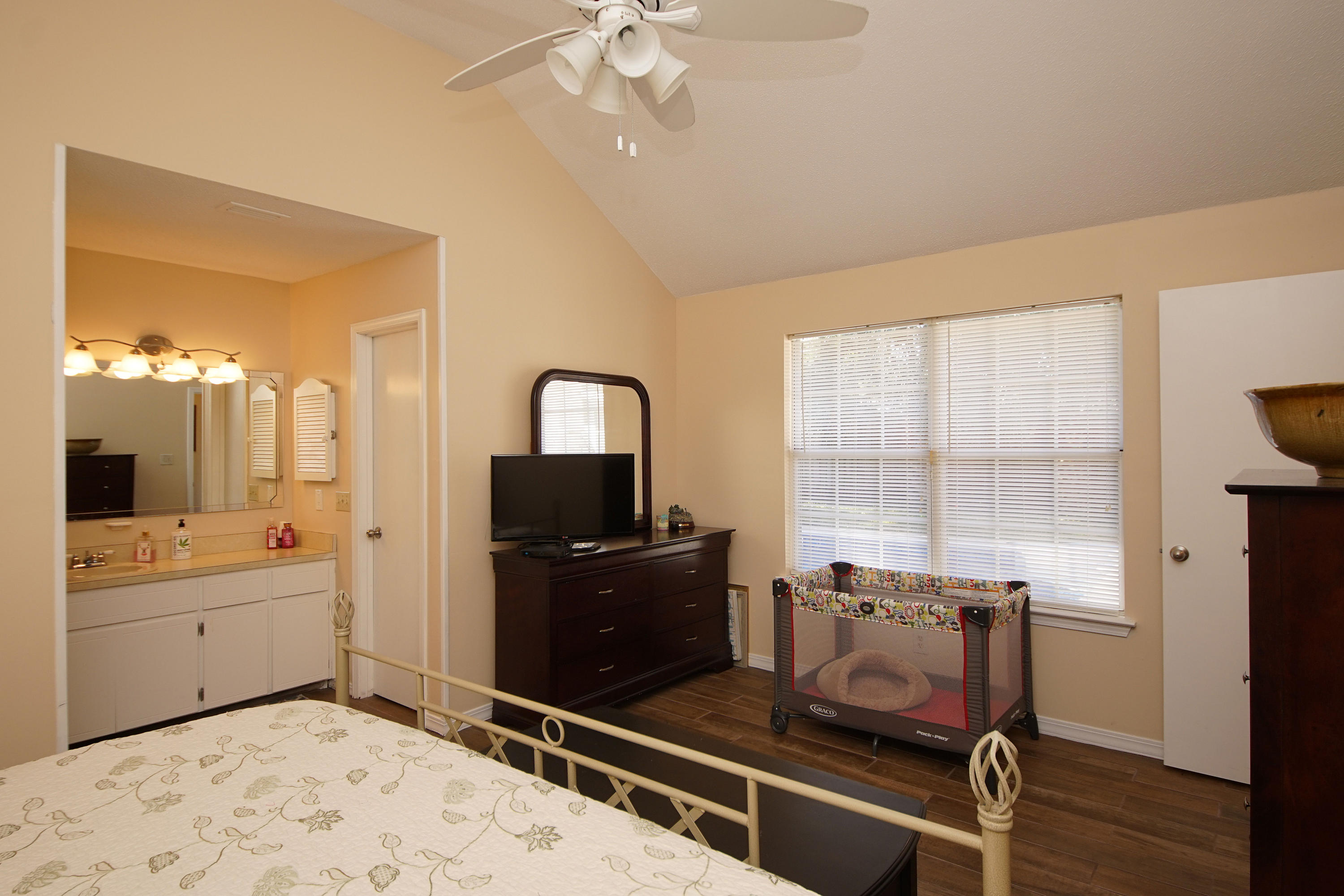 SPENCERS CROSSING - Residential