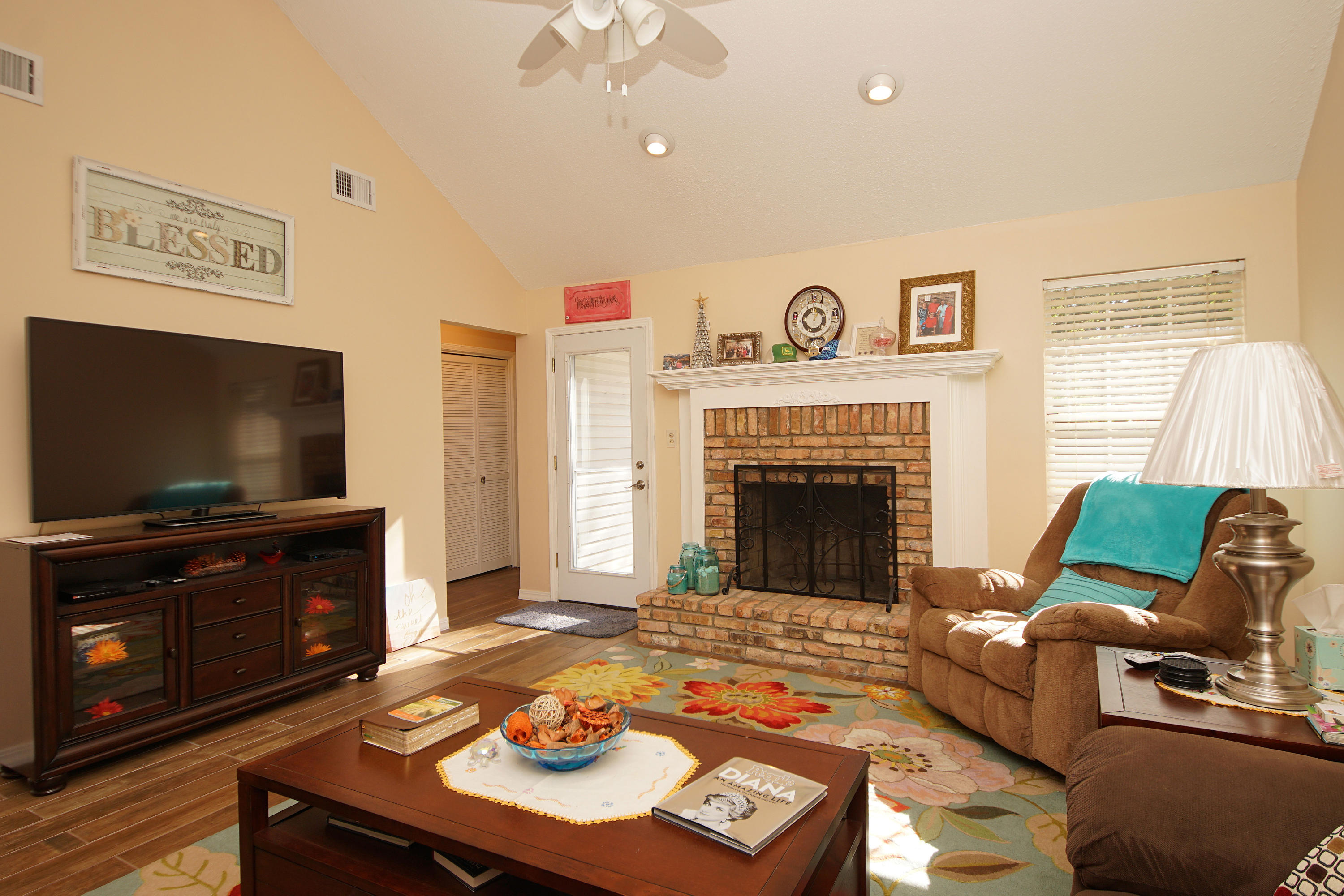 SPENCERS CROSSING - Residential