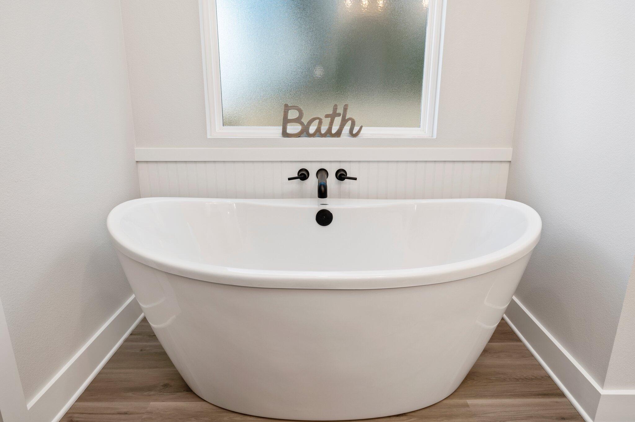 MOSSY OAKS - Residential