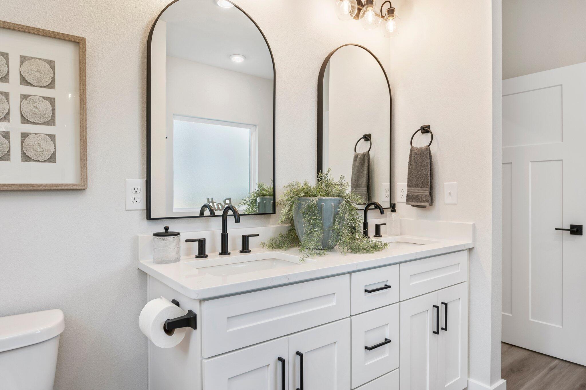 MOSSY OAKS - Residential