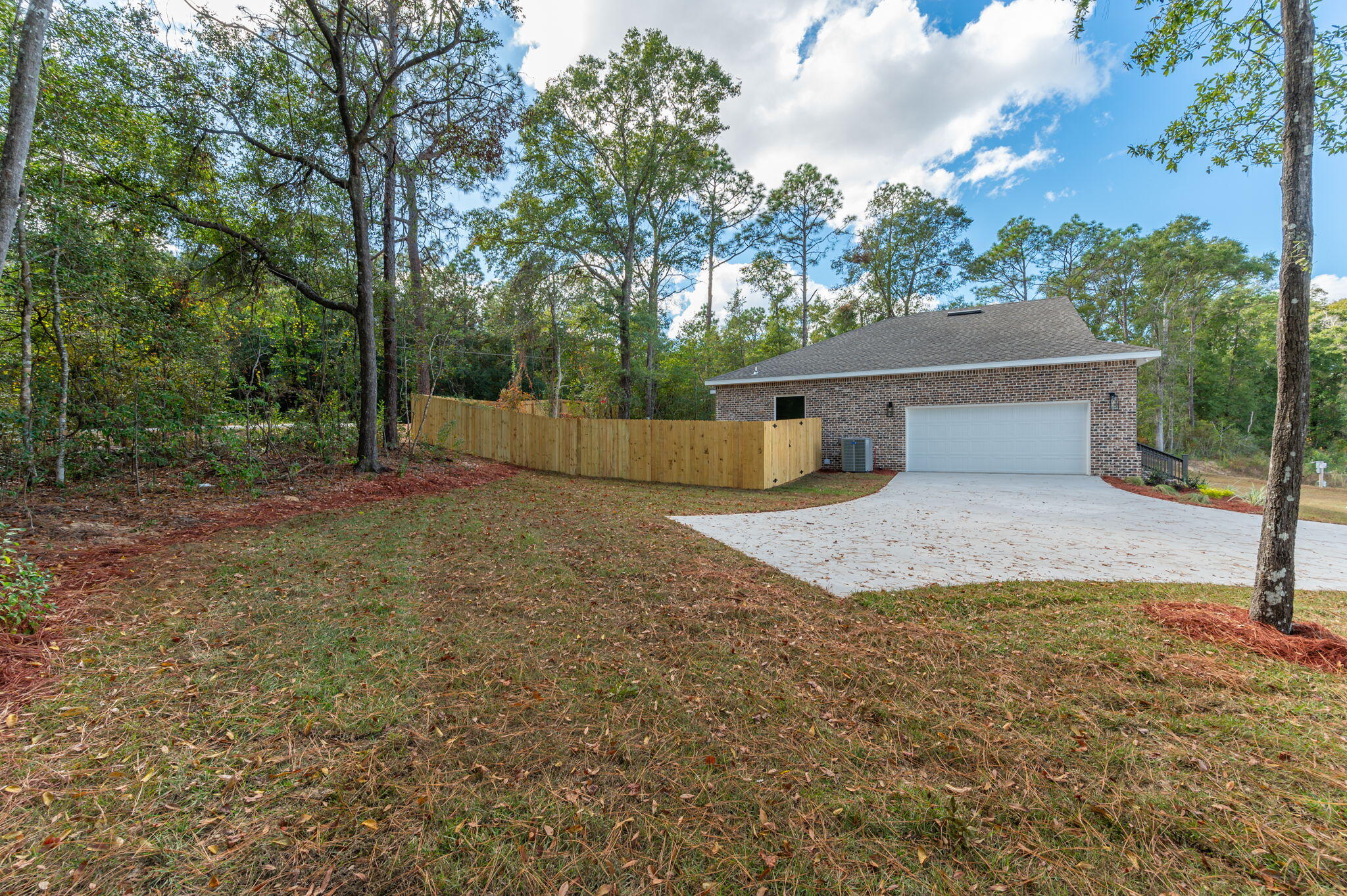 MOSSY OAKS - Residential