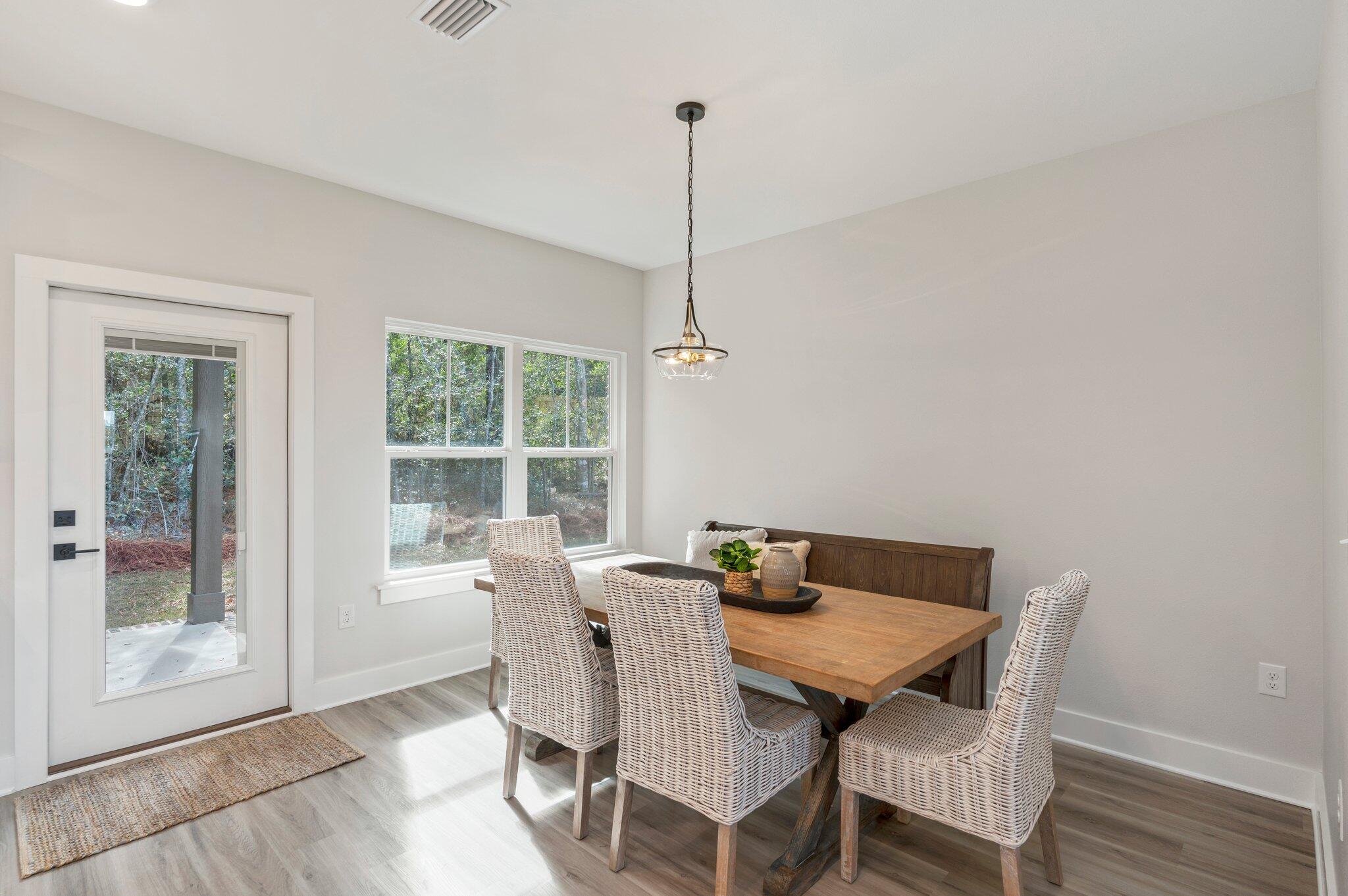 MOSSY OAKS - Residential