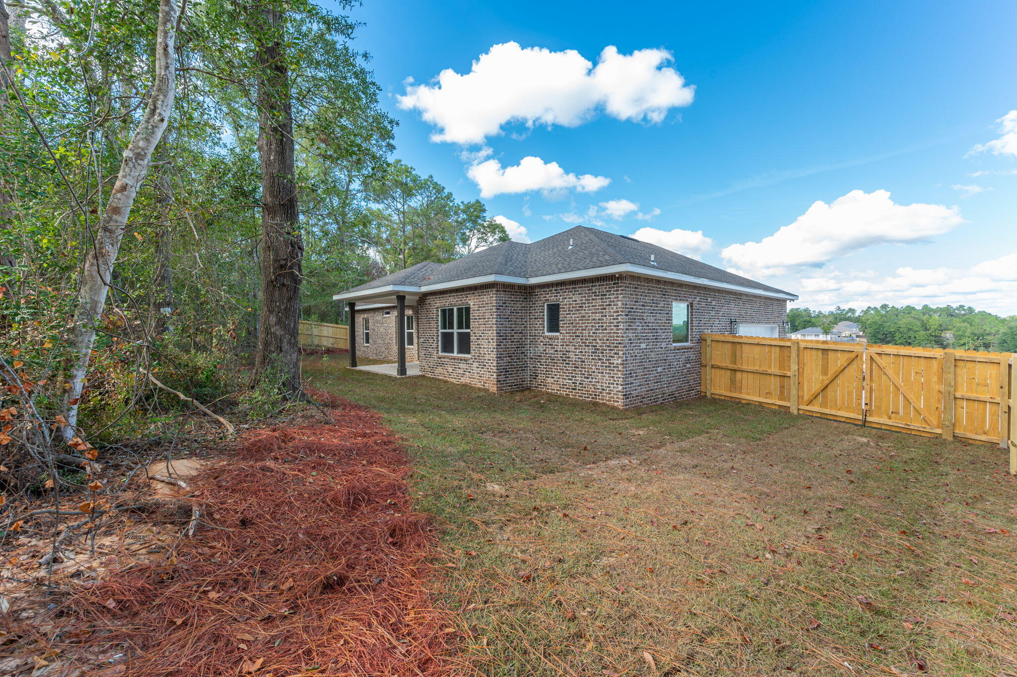 MOSSY OAKS - Residential