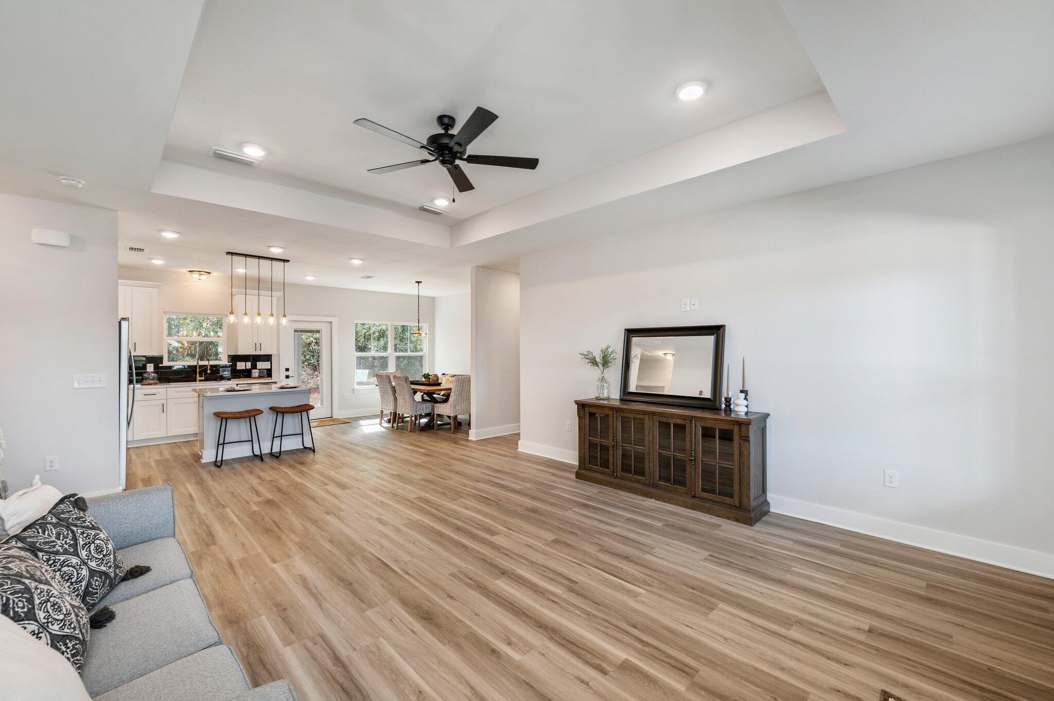 MOSSY OAKS - Residential