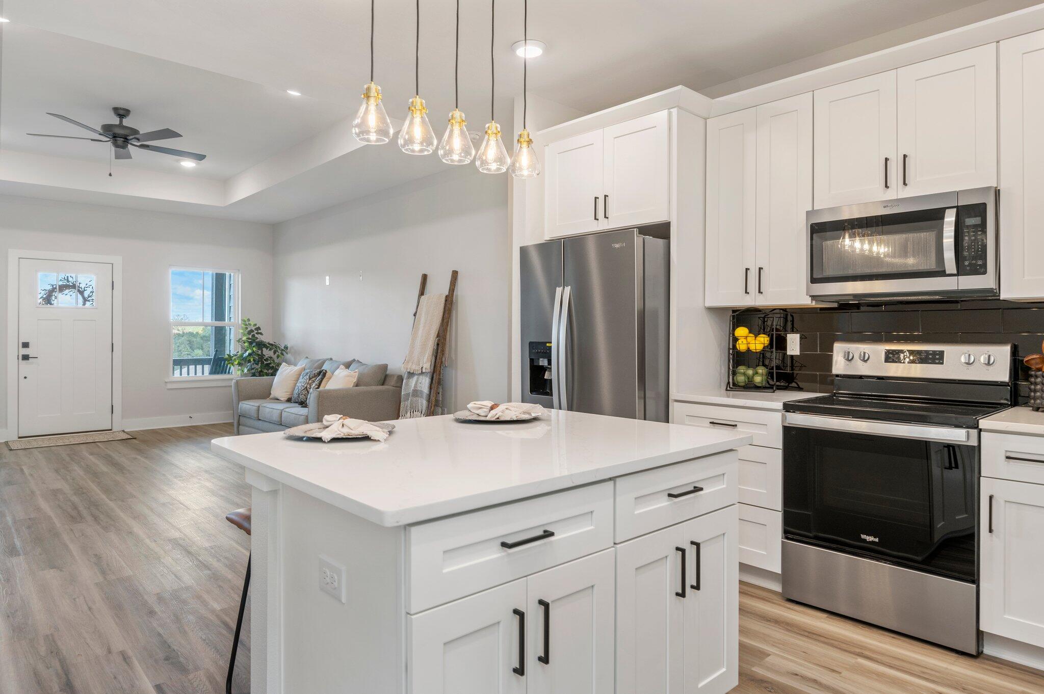 MOSSY OAKS - Residential