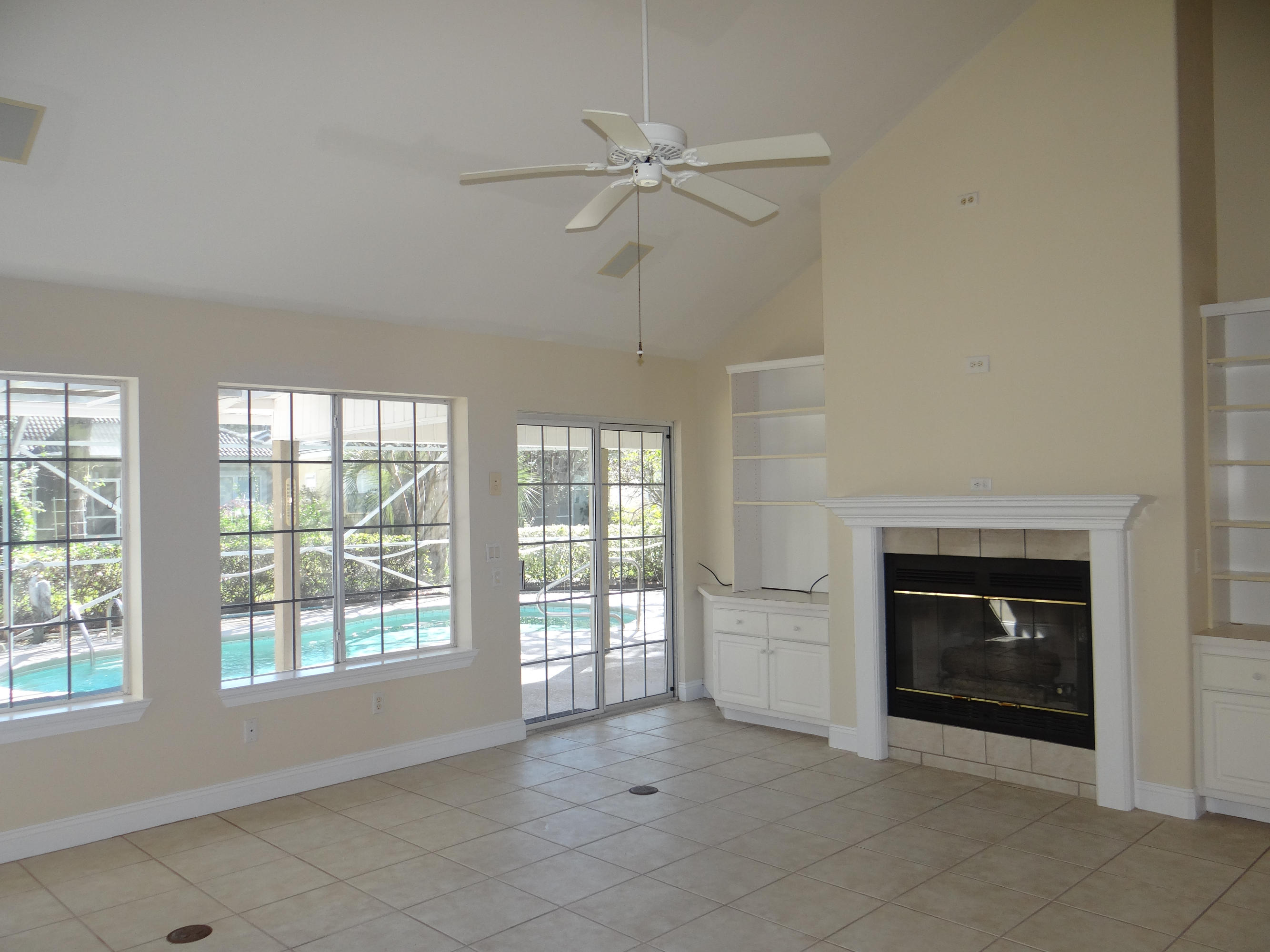 EMERALD BAY PH 1A - Residential