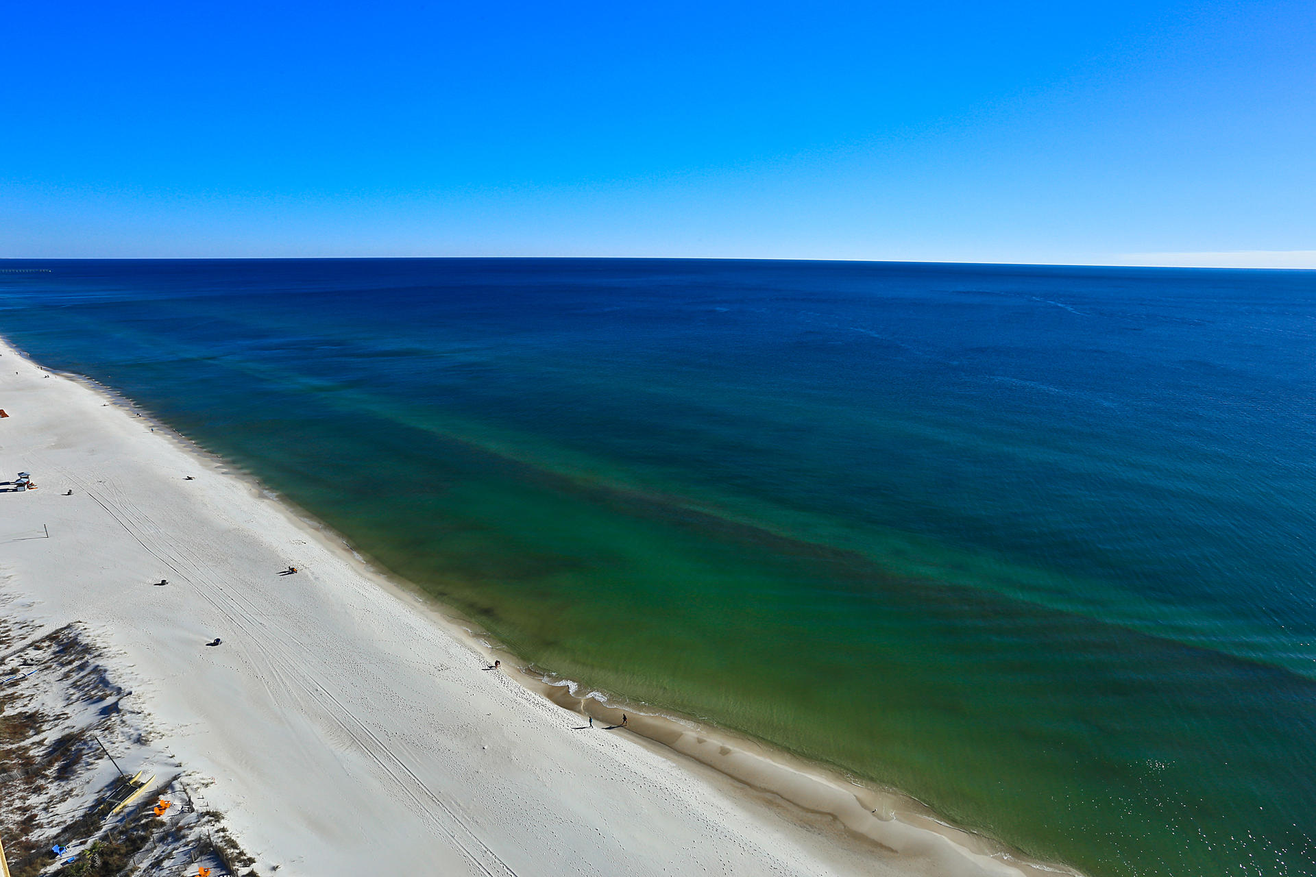 TROPIC WINDS - Residential