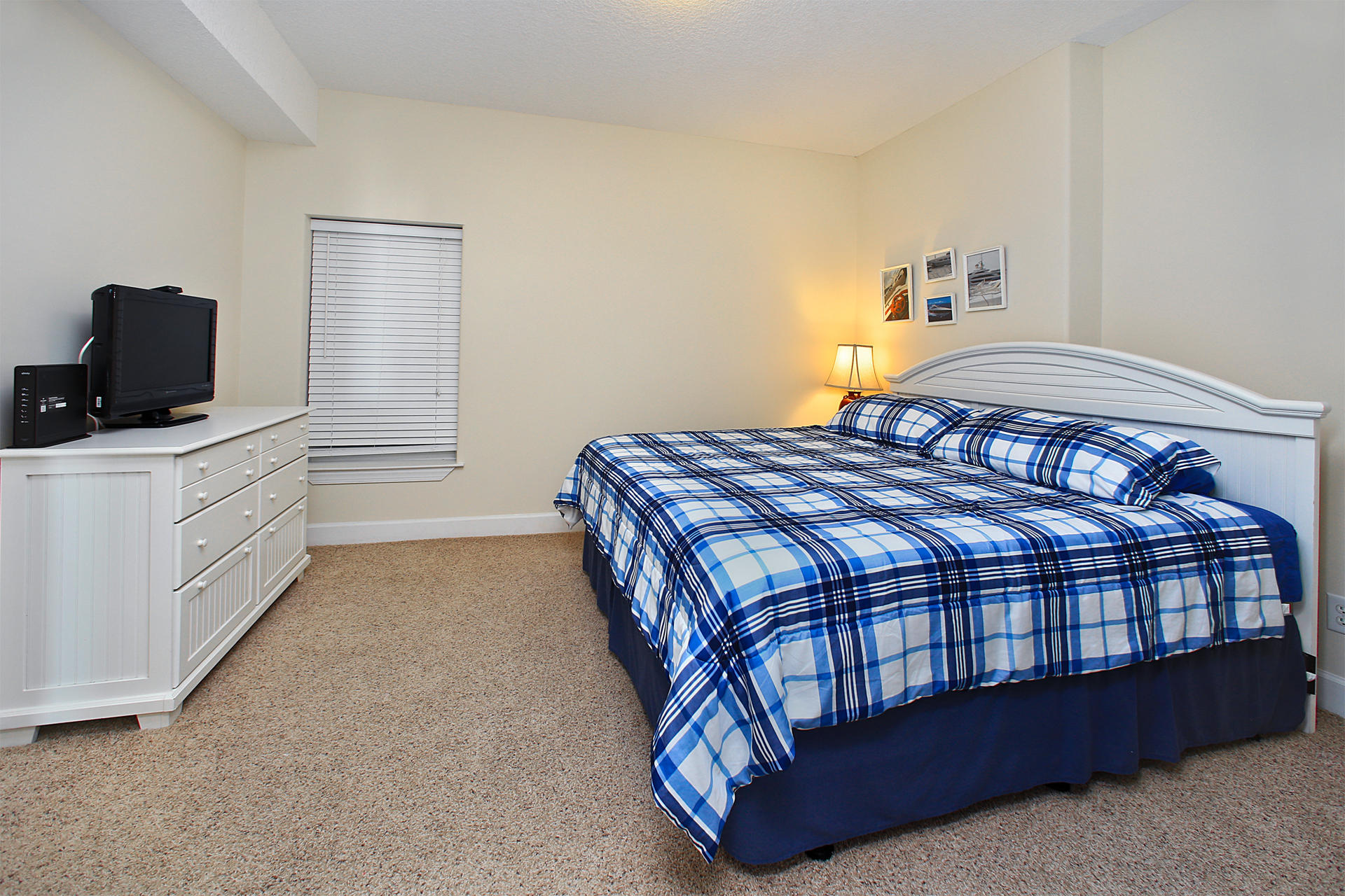 TROPIC WINDS - Residential