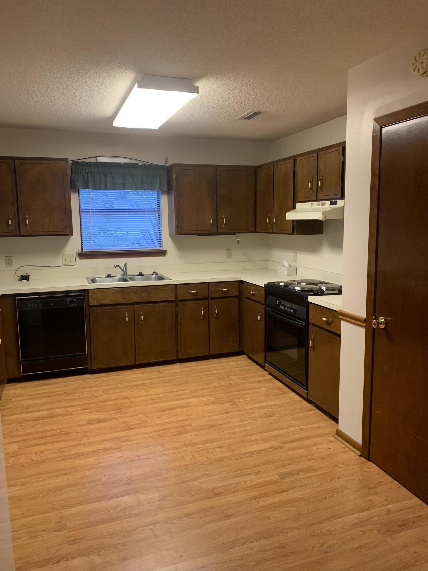 VALPARAISO PINECREST 5 - Residential