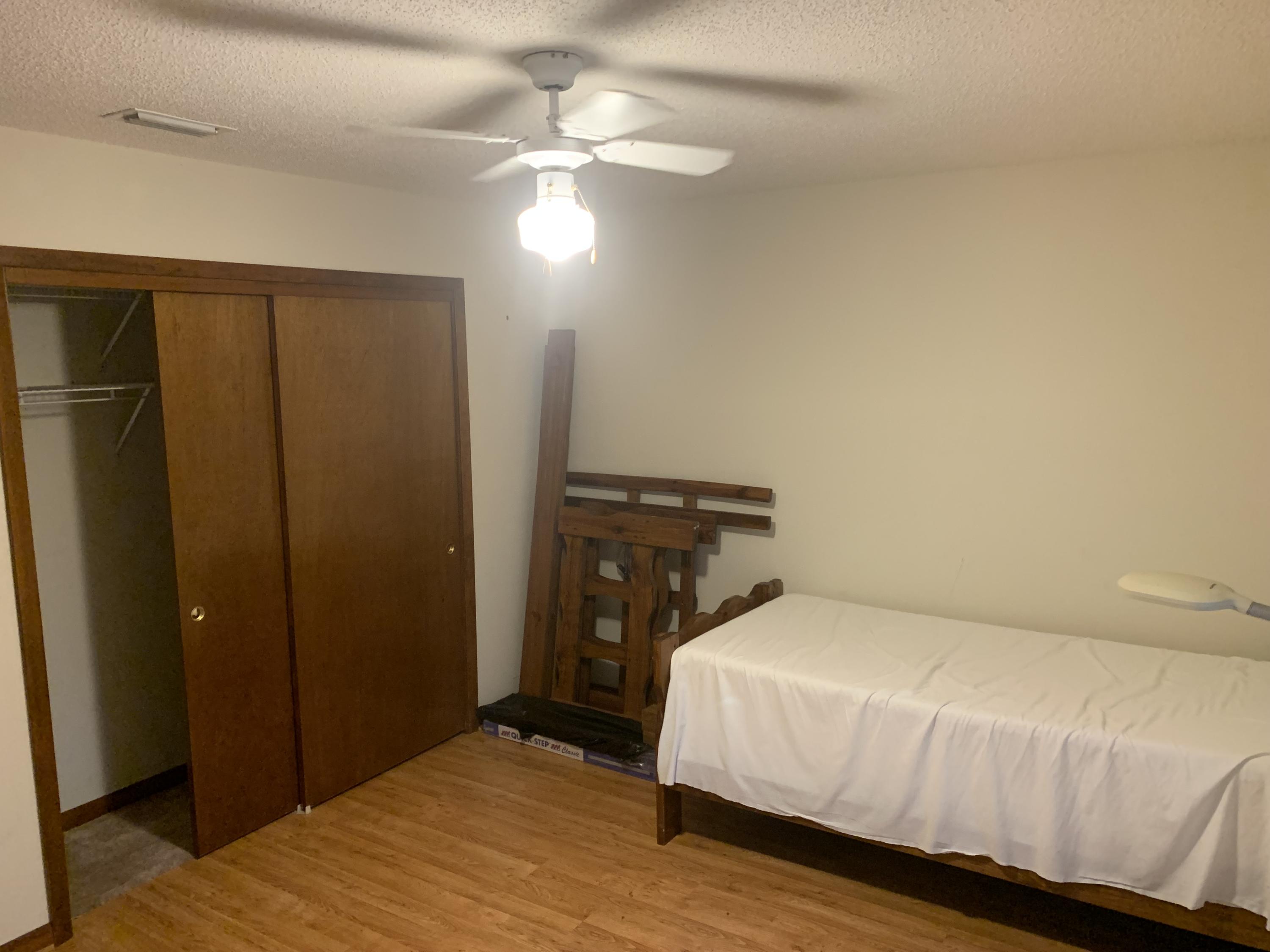 VALPARAISO PINECREST 5 - Residential