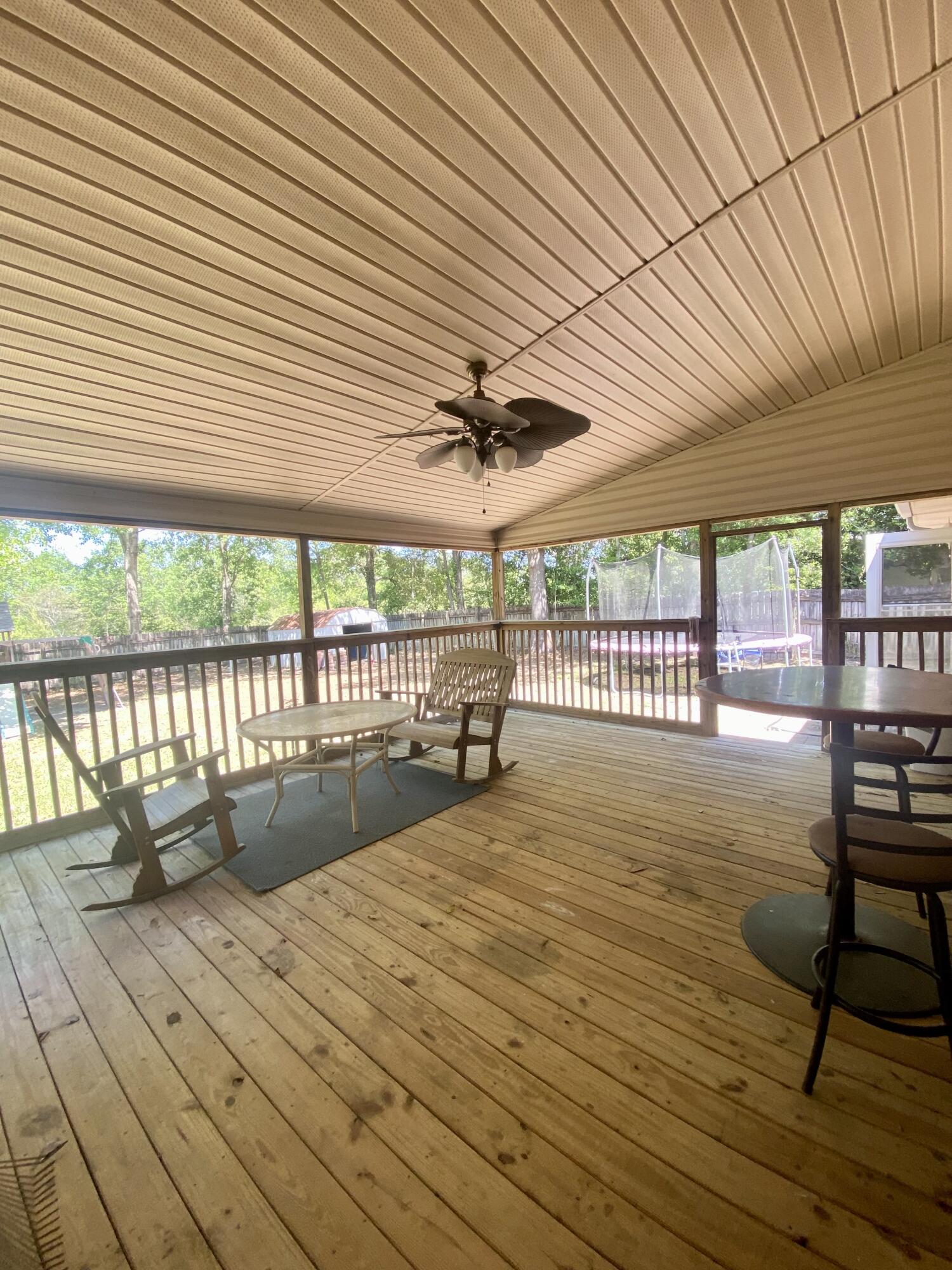 COUNTRYVIEW ESTATES 1ST ADDN - Residential