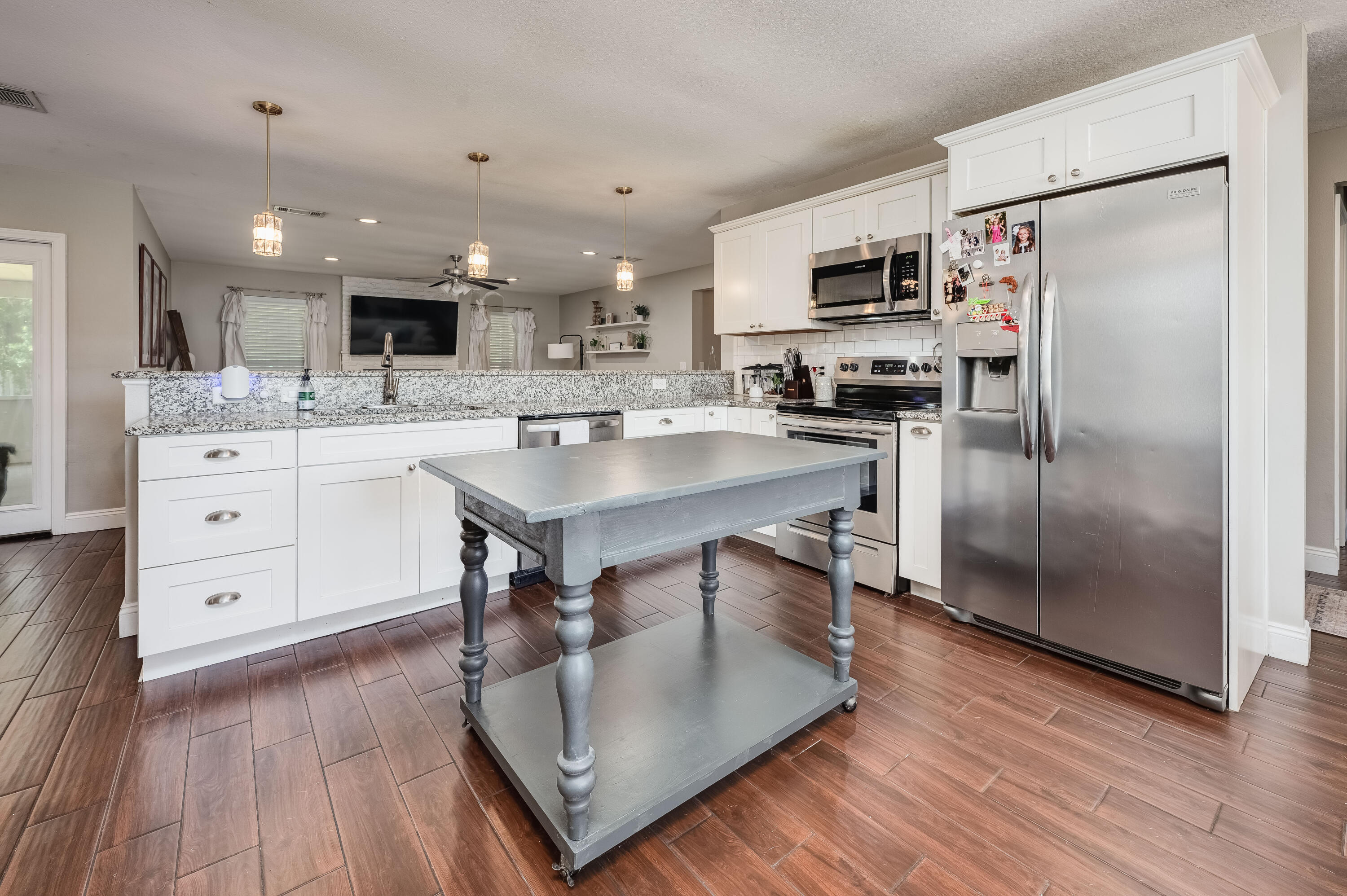 PINEDALE 2ND ADDN - Residential