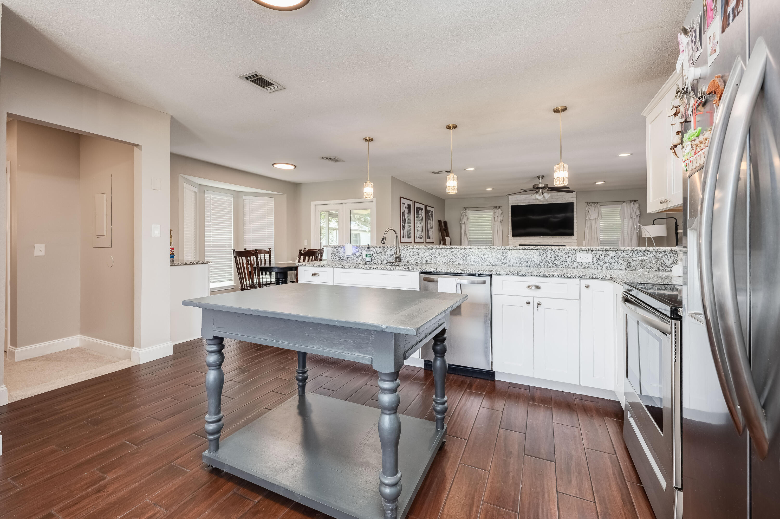 PINEDALE 2ND ADDN - Residential