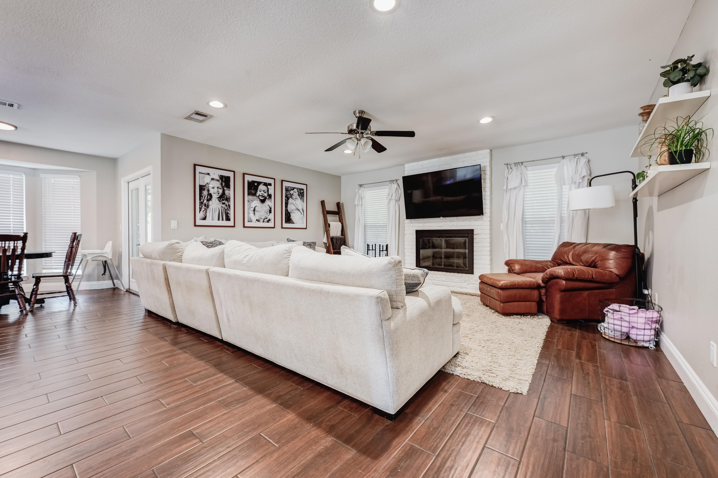 PINEDALE 2ND ADDN - Residential