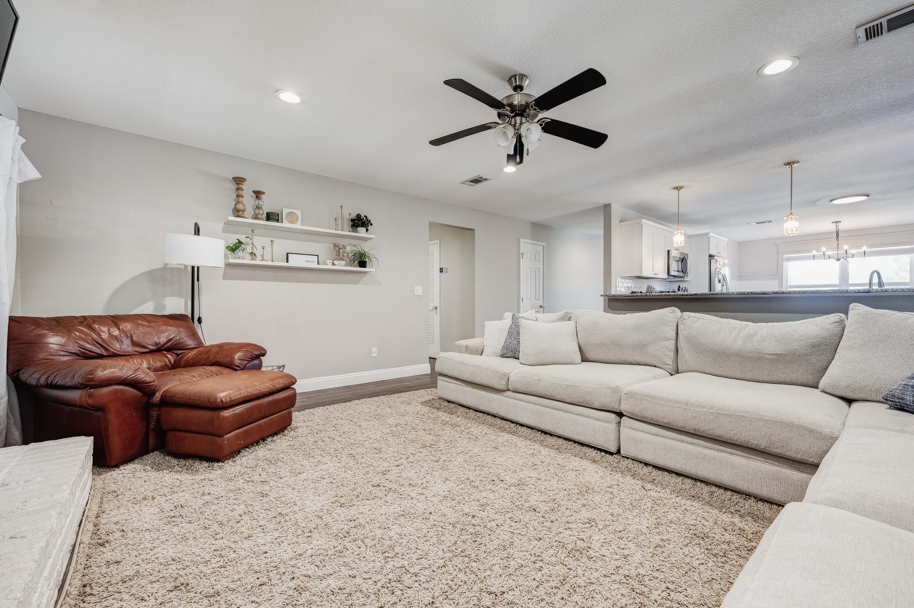 PINEDALE 2ND ADDN - Residential