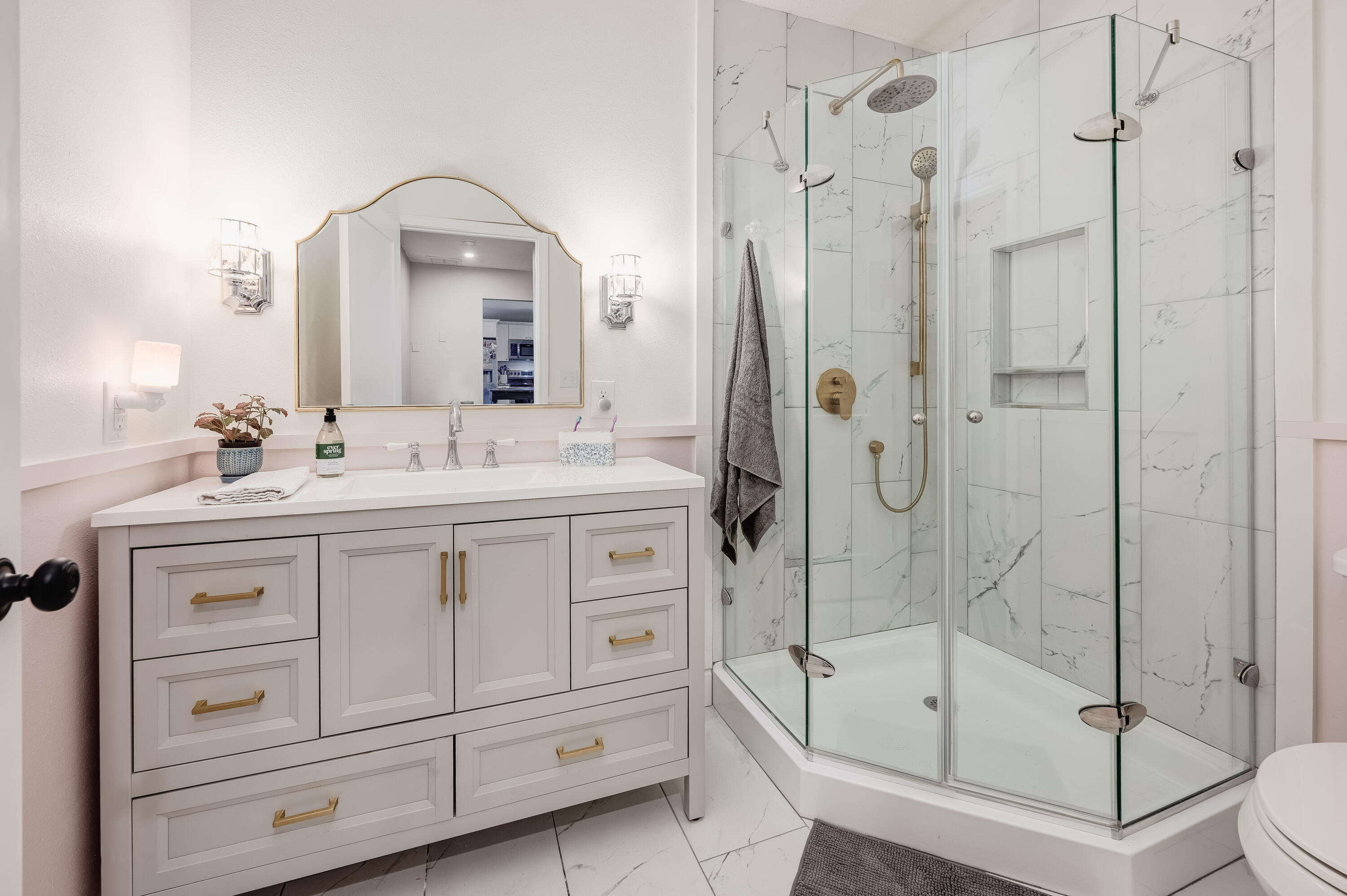 PINEDALE 2ND ADDN - Residential