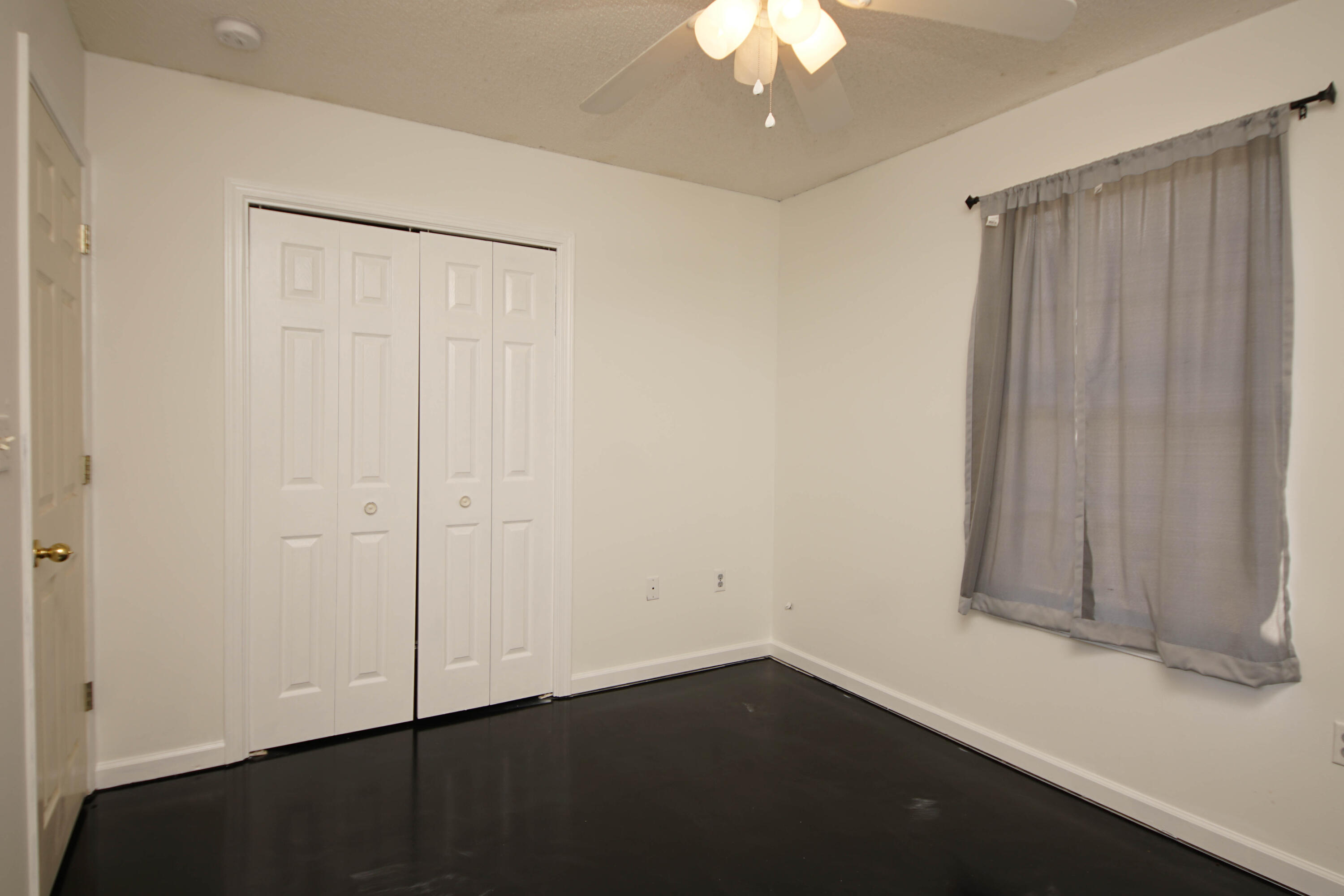 OAKRIDGE - Residential