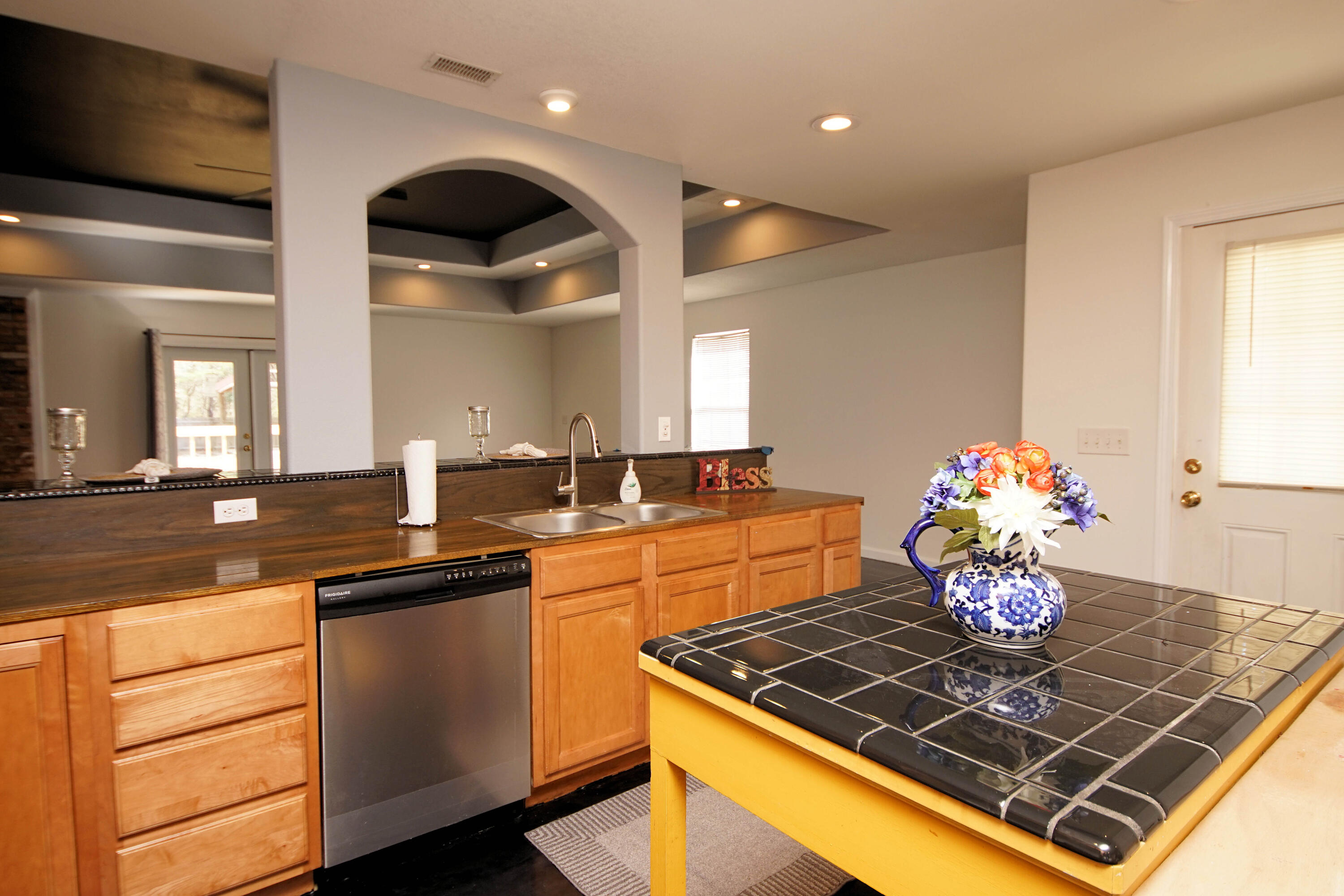 OAKRIDGE - Residential