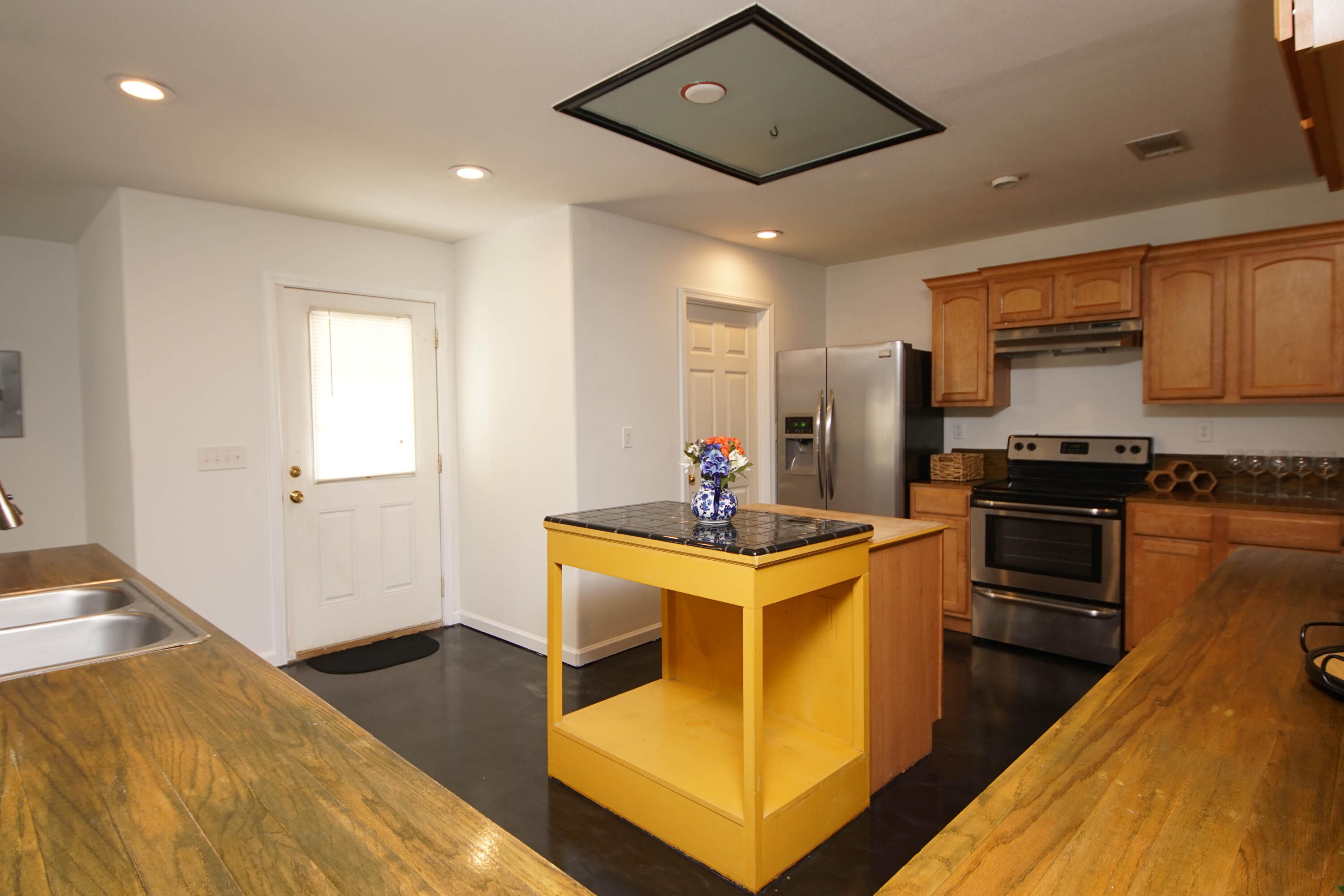 OAKRIDGE - Residential