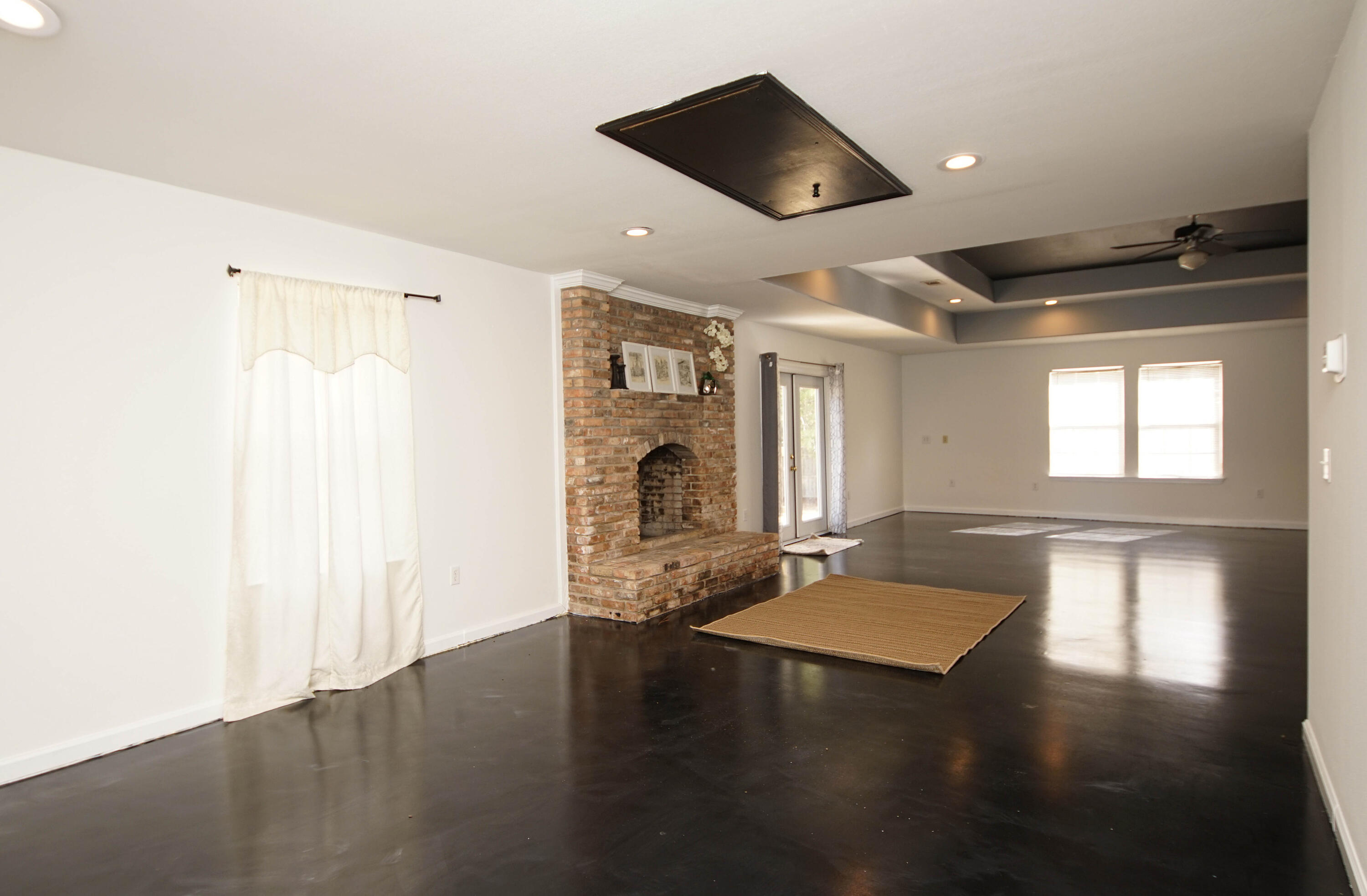 OAKRIDGE - Residential