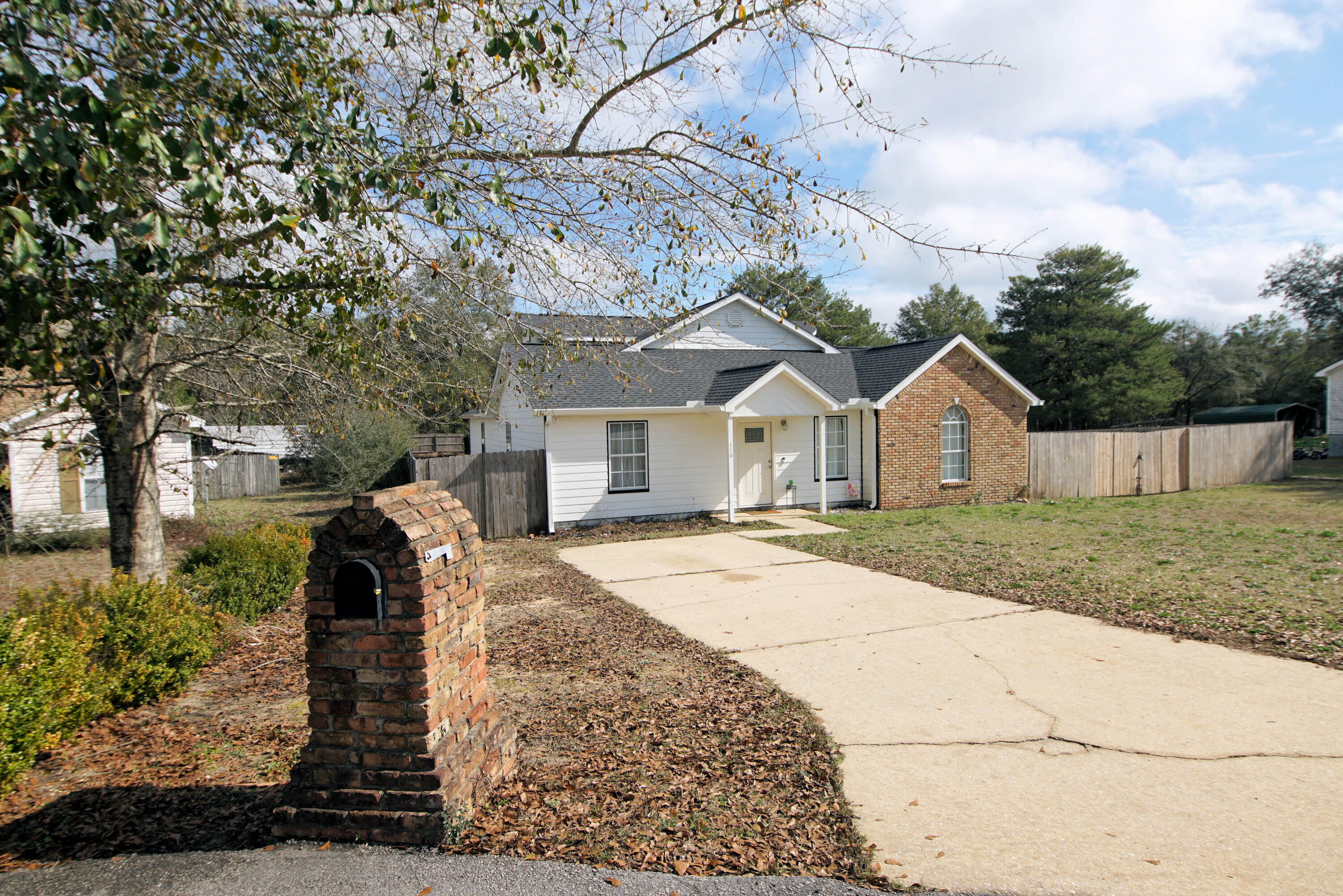 OAKRIDGE - Residential