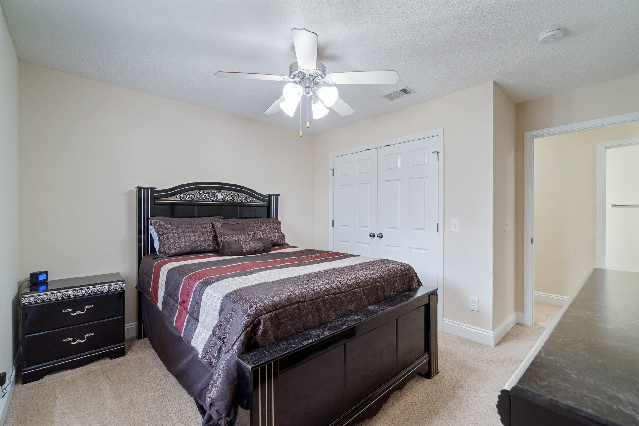 WOODBURY FOREST - Residential