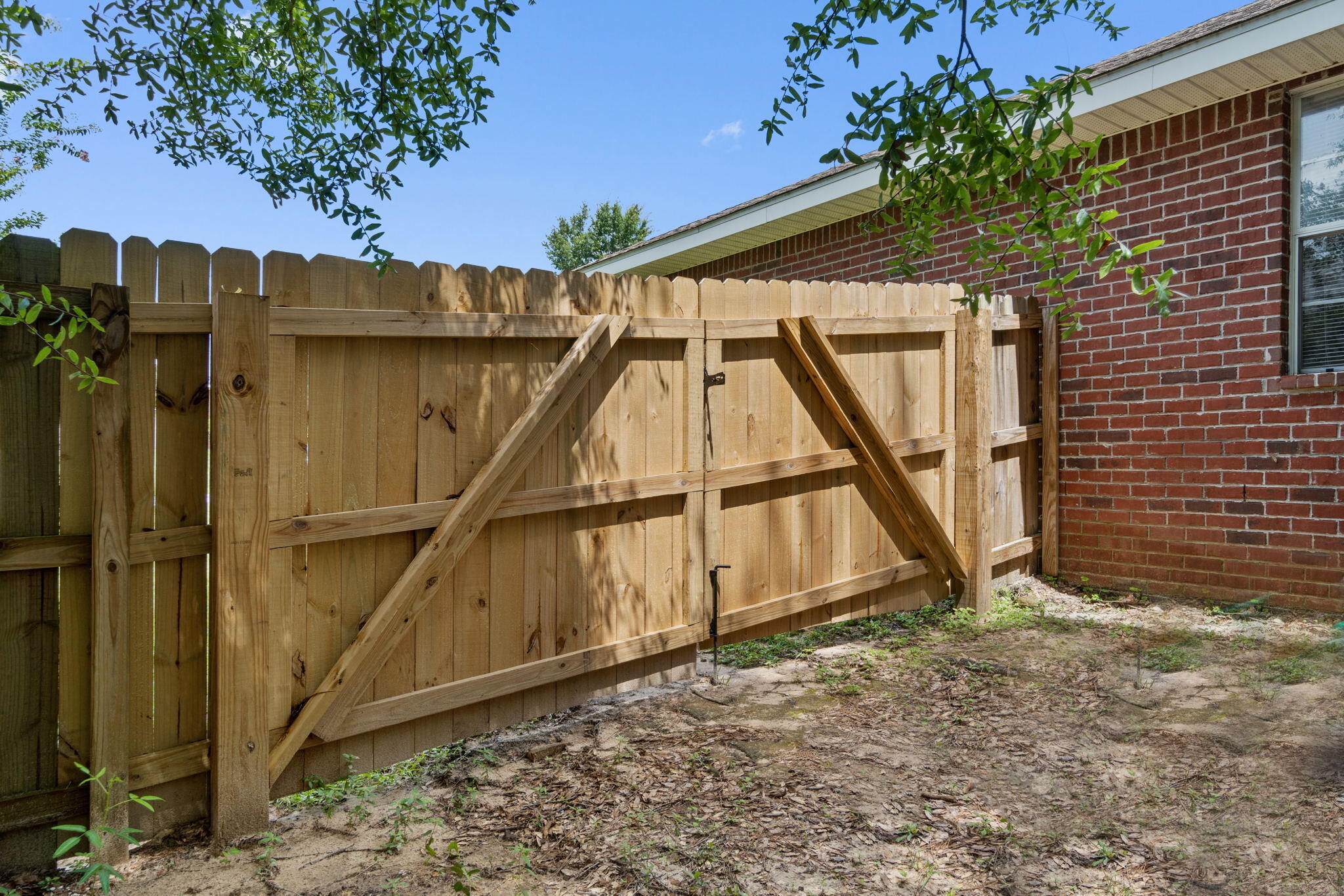 WOODBURY FOREST - Residential