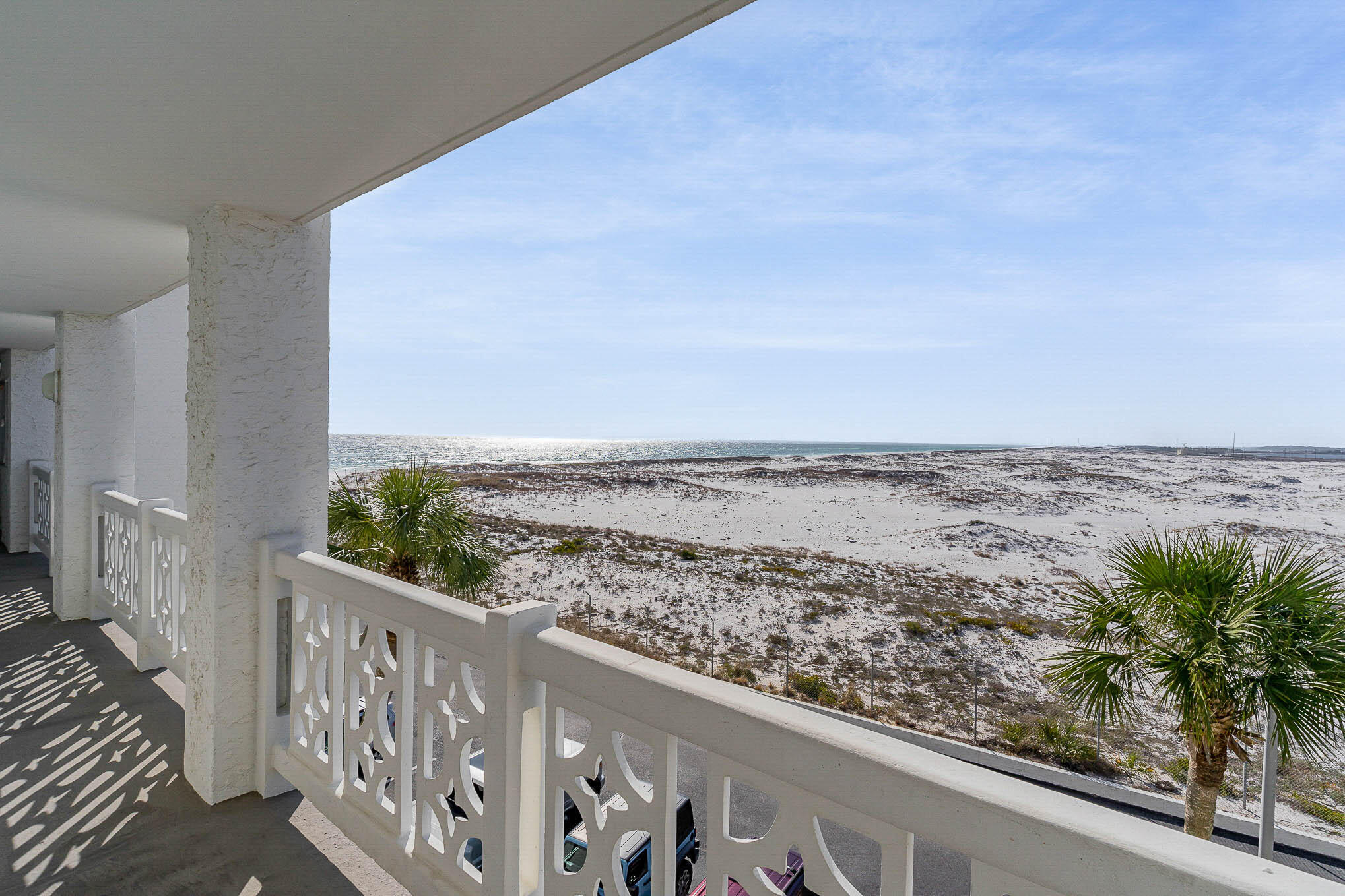 EL MATADOR CONDO - Residential