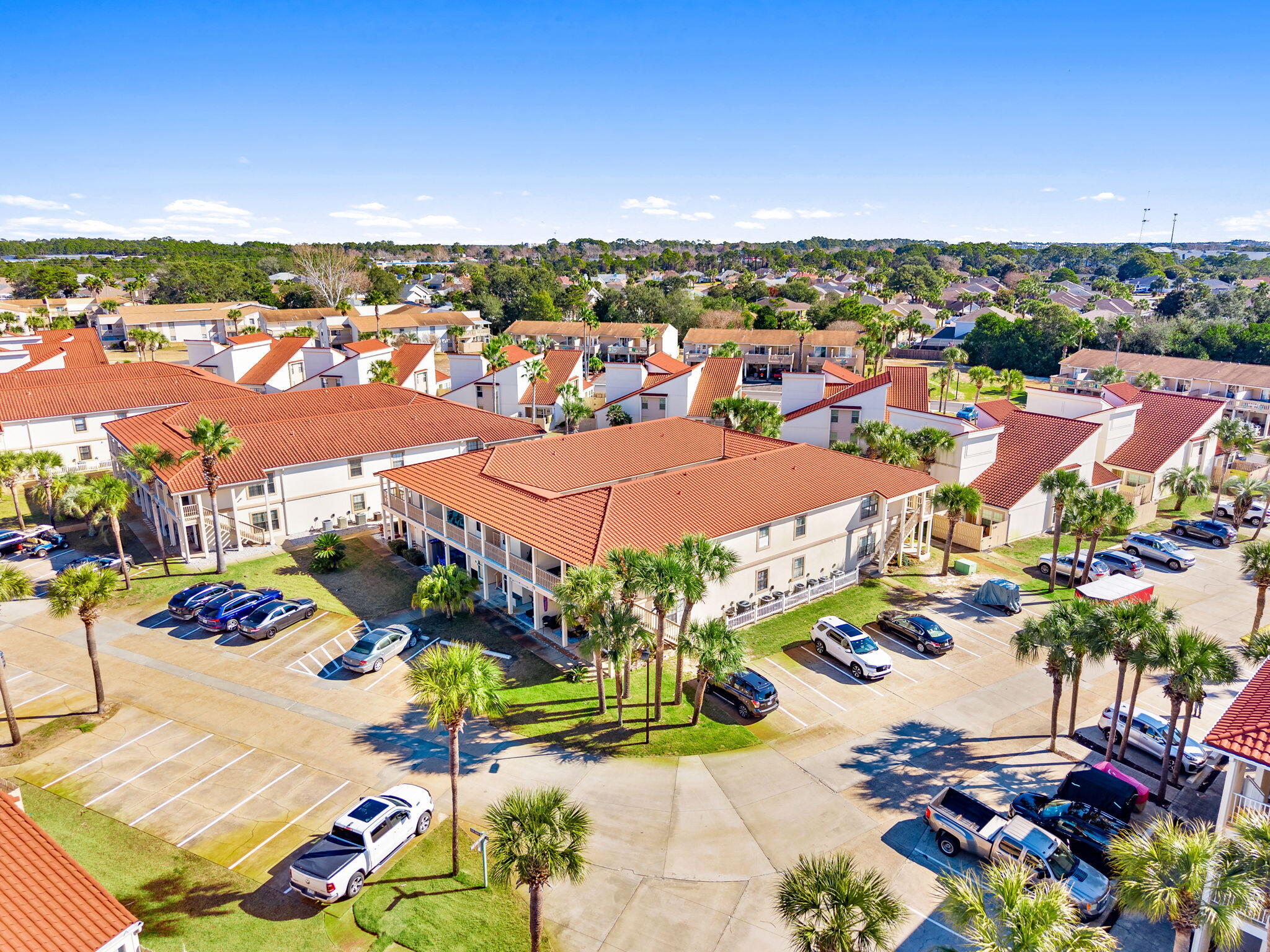 HORIZON SOUTH 1 CONDO - Residential