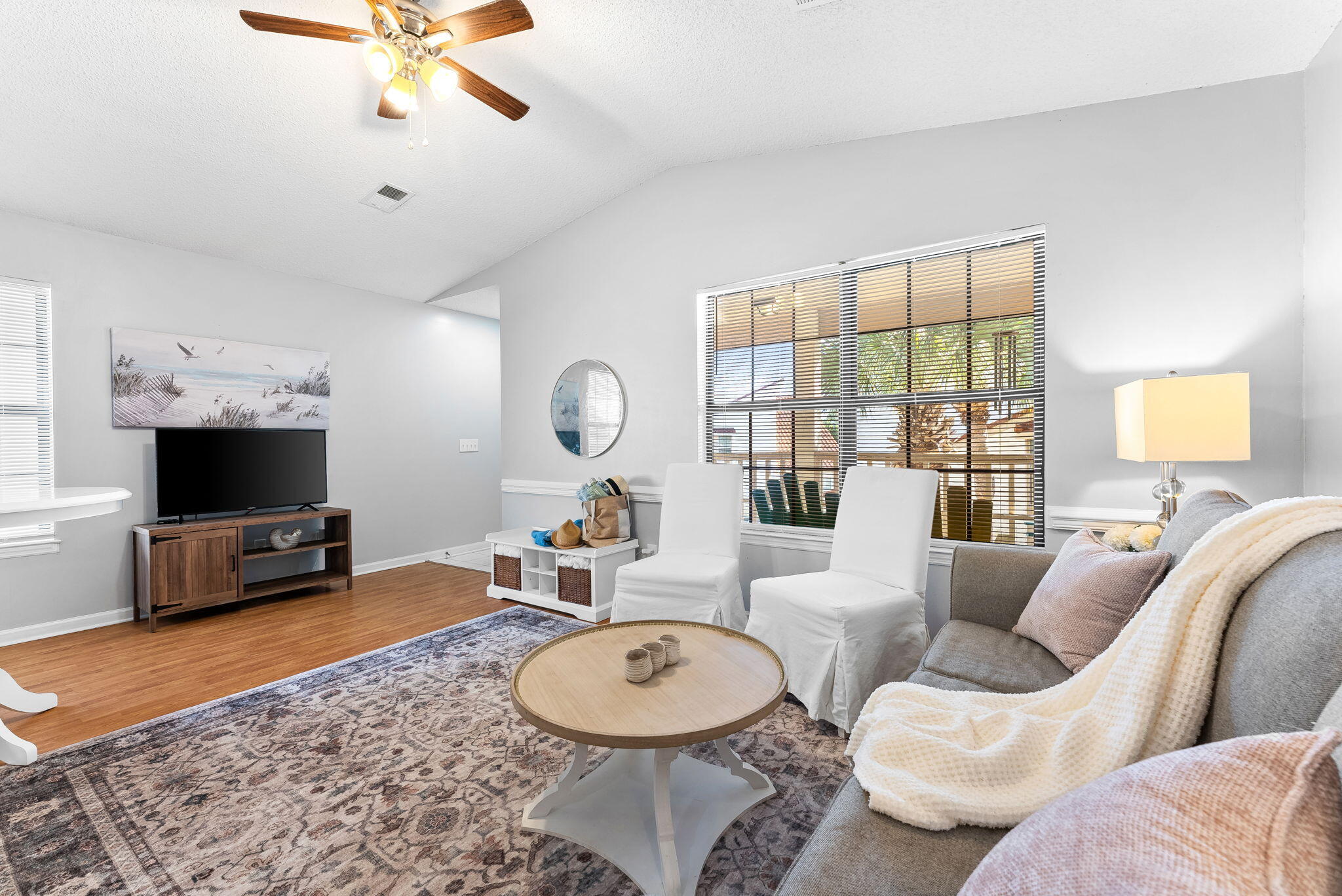 HORIZON SOUTH 1 CONDO - Residential