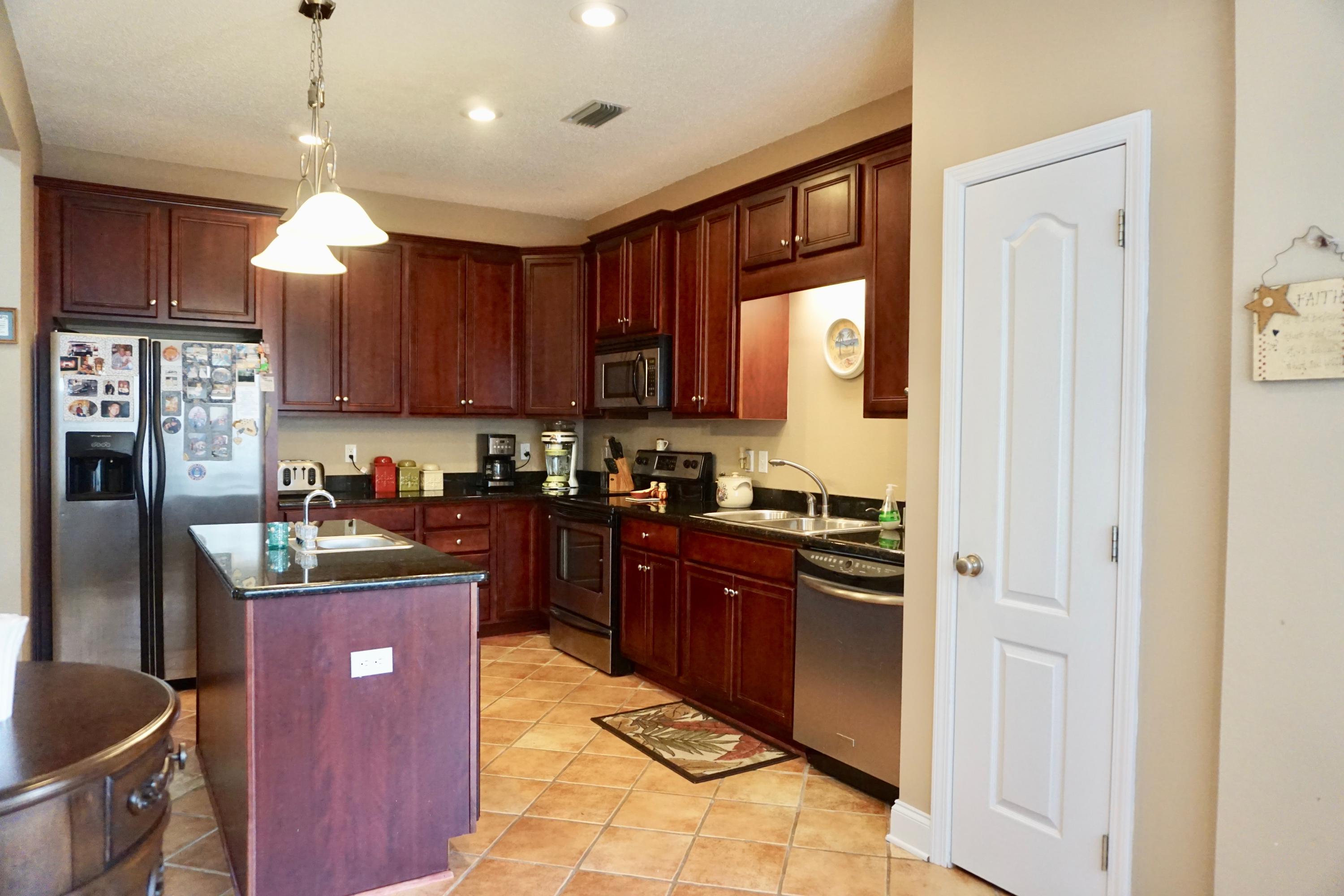 EMERALD POINTE PLAT 3 - Residential