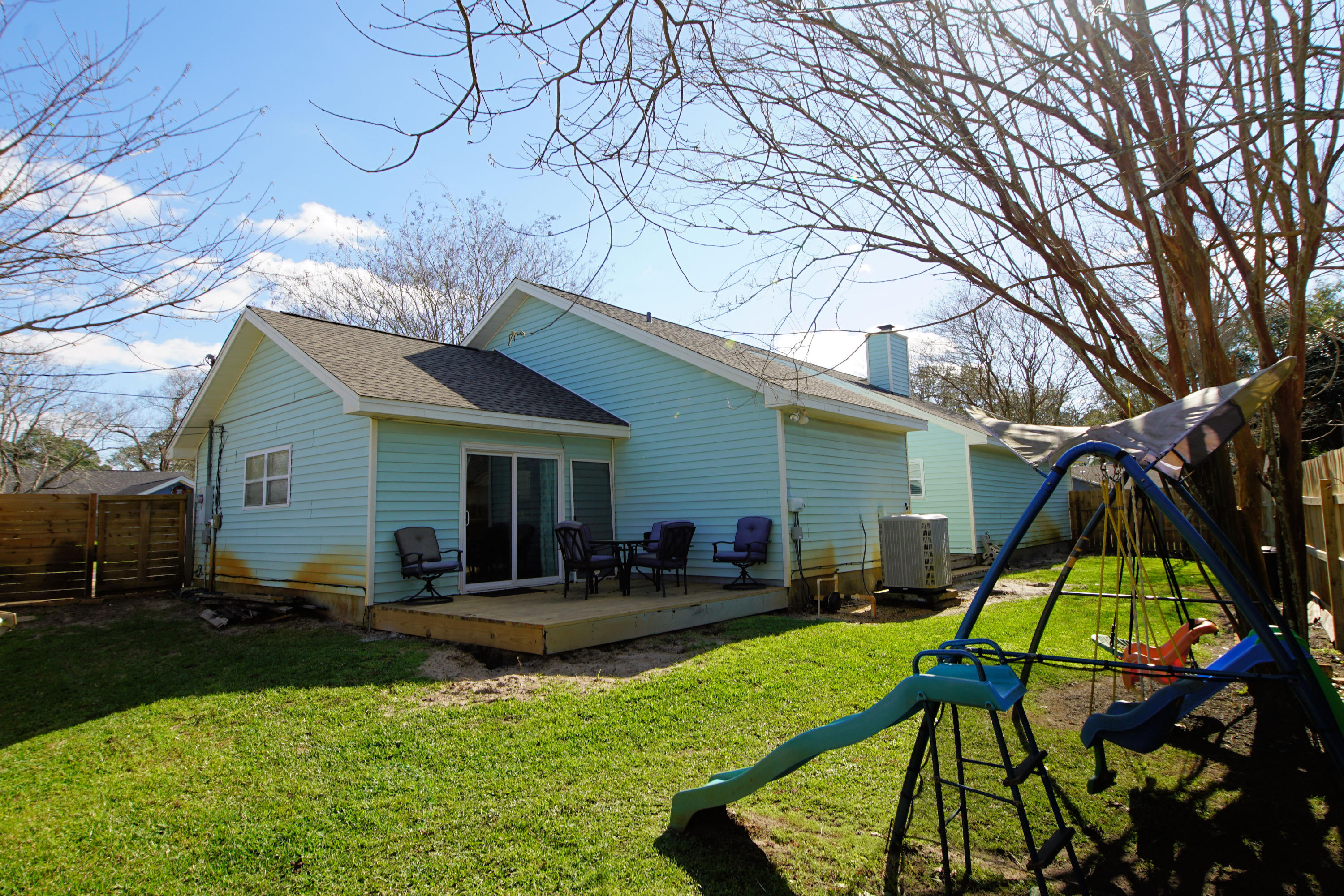 BAYVIEW MANOR - Residential