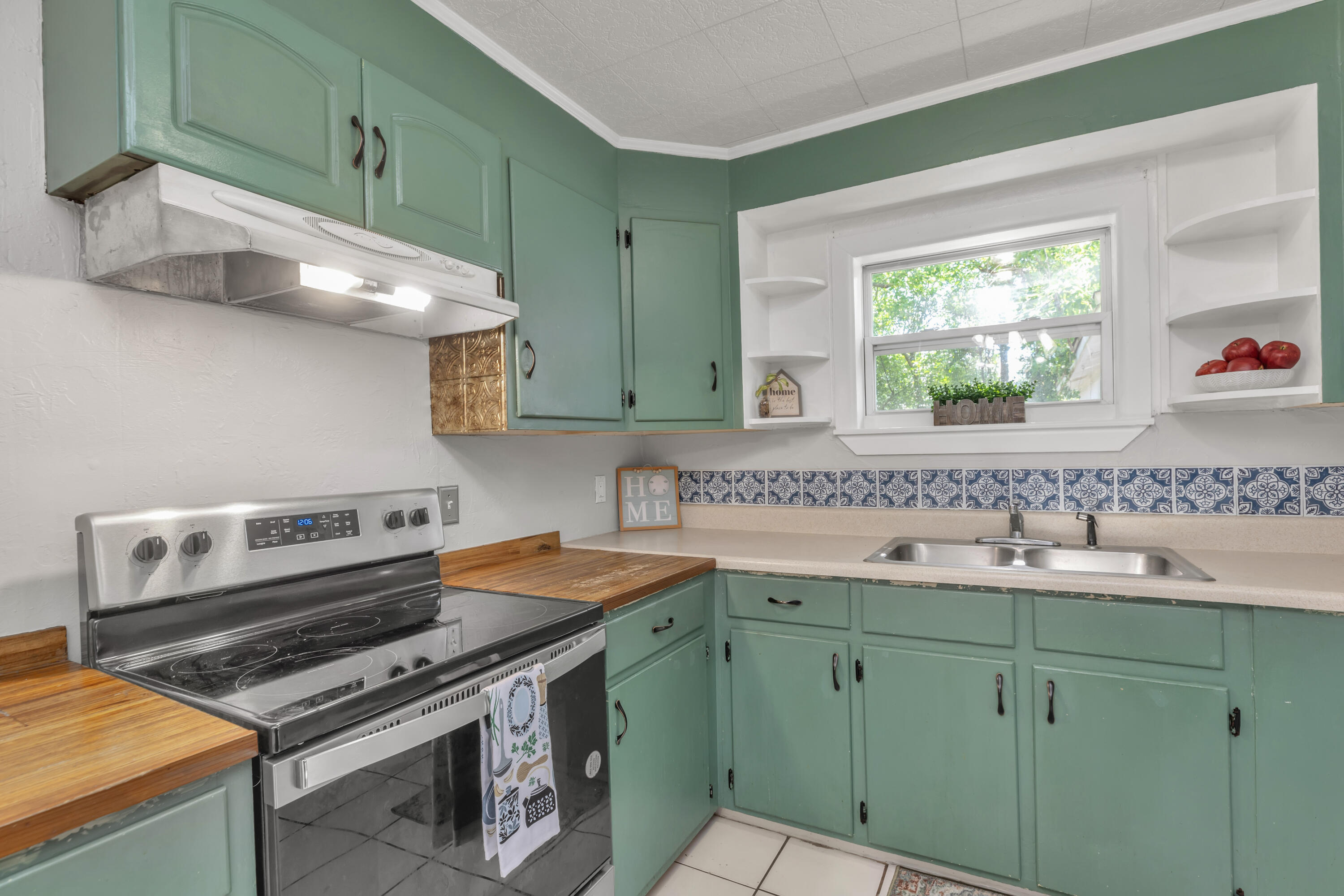 BEL AIR 2ND ADDN - Residential