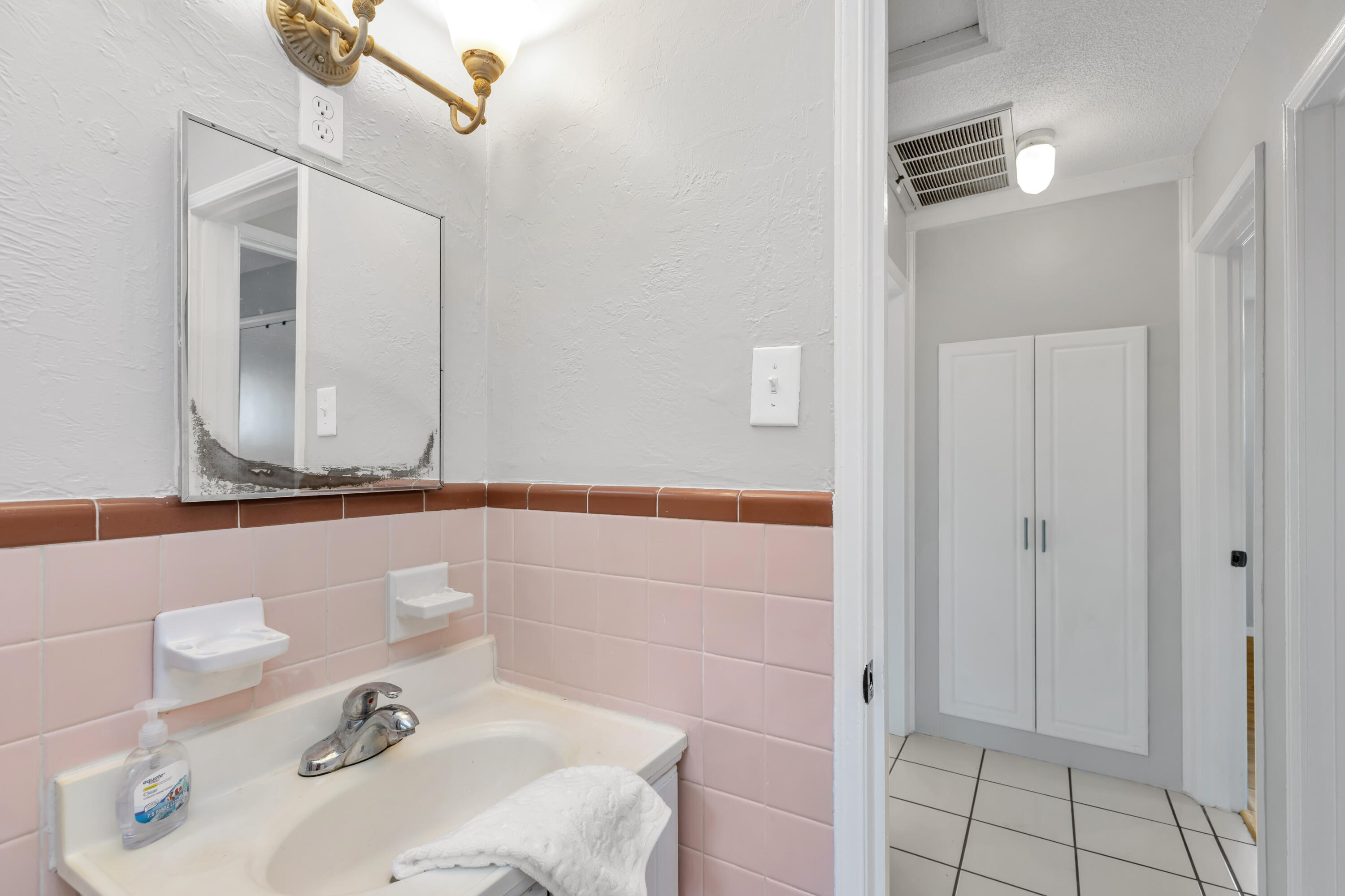 BEL AIR 2ND ADDN - Residential