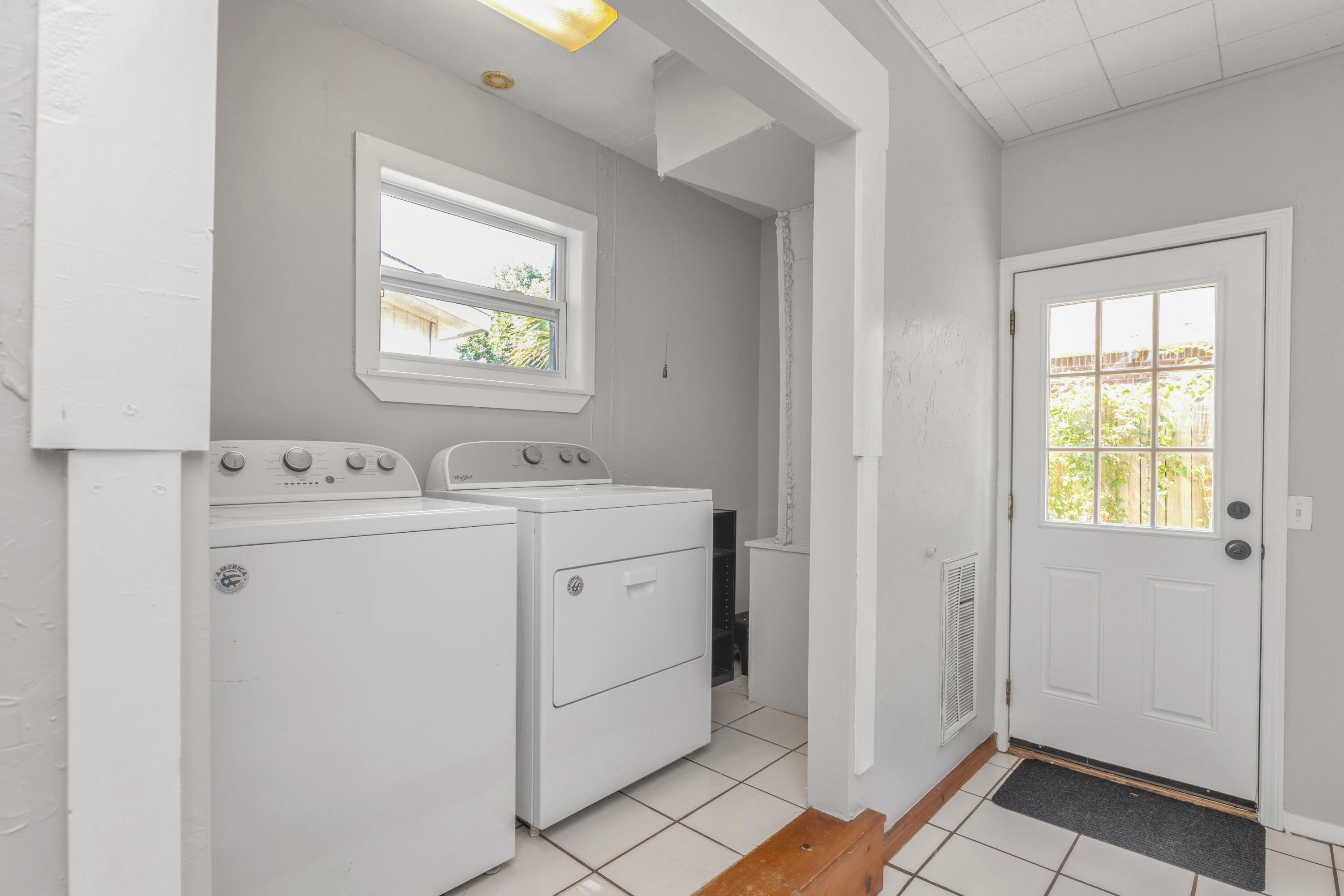 BEL AIR 2ND ADDN - Residential