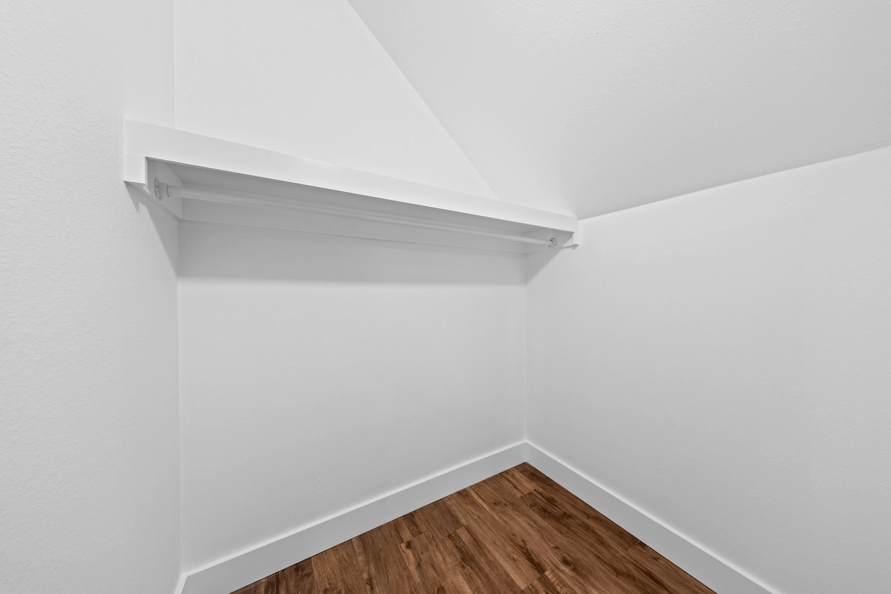 MAGNOLIA BEACH - Residential