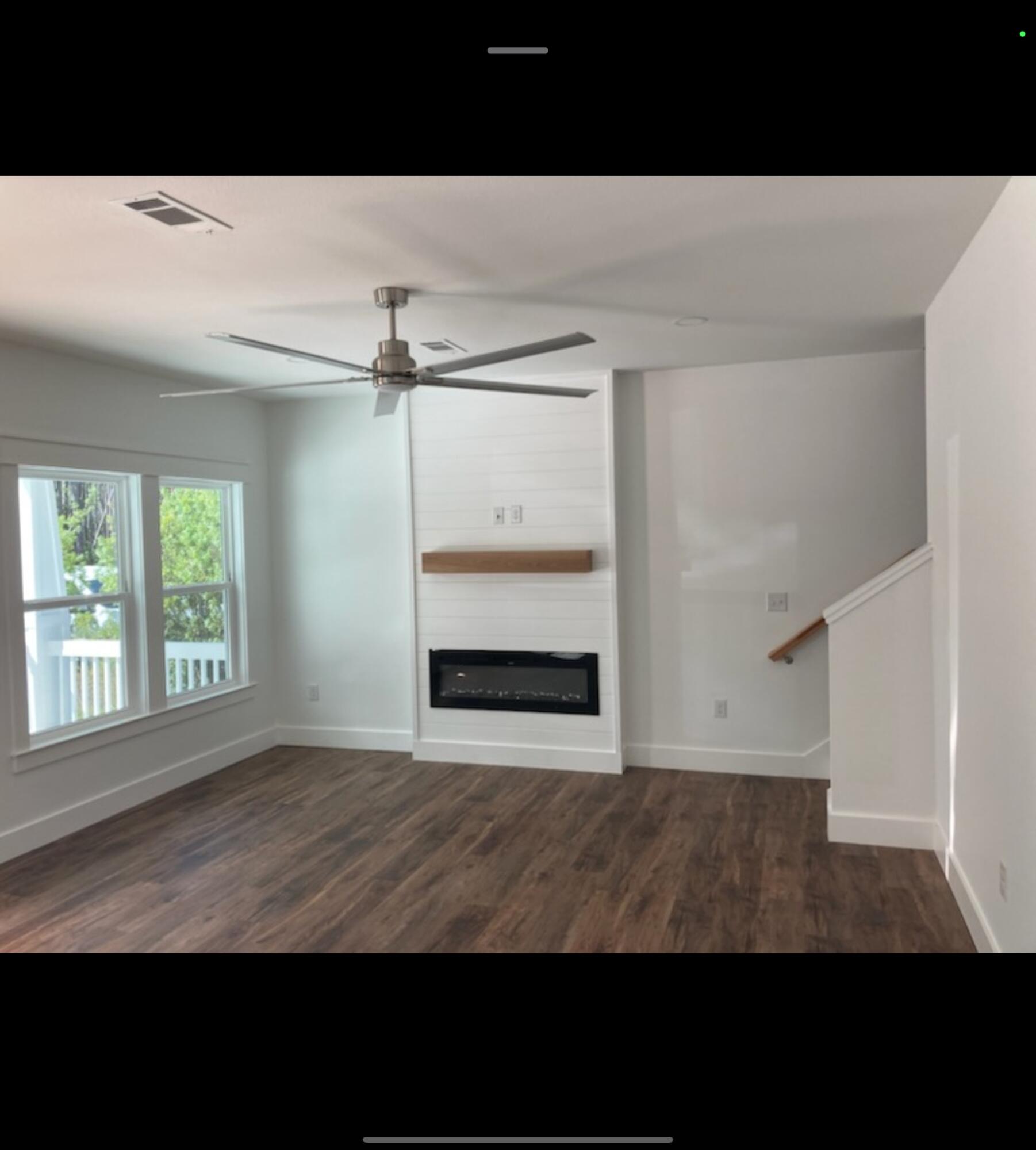 MAGNOLIA BEACH - Residential