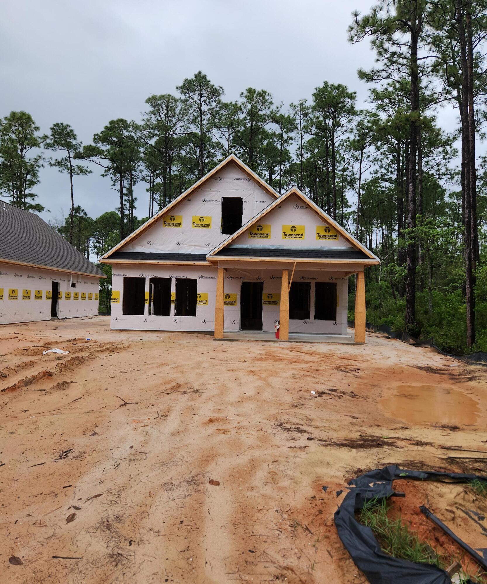 MAGNOLIA BEACH - Residential