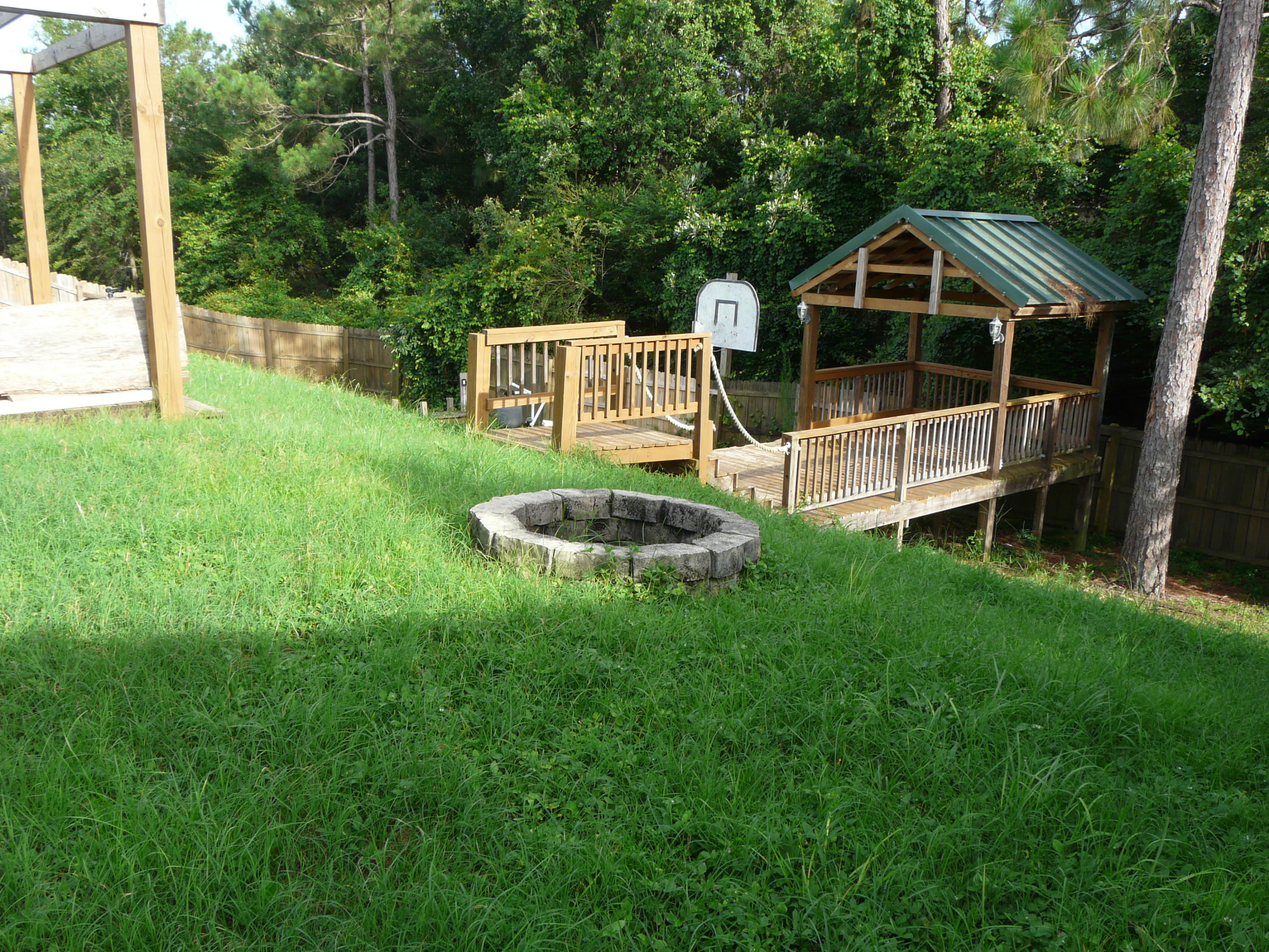 REDSTONE ESTATES - Residential