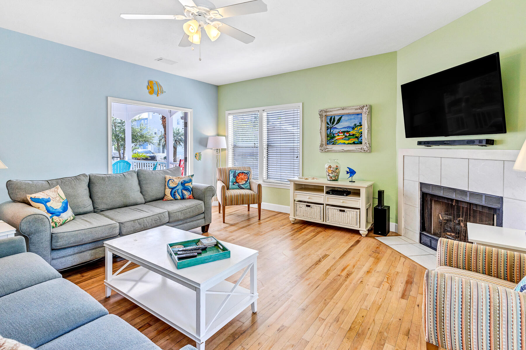 SUNRISE BEACH - Residential
