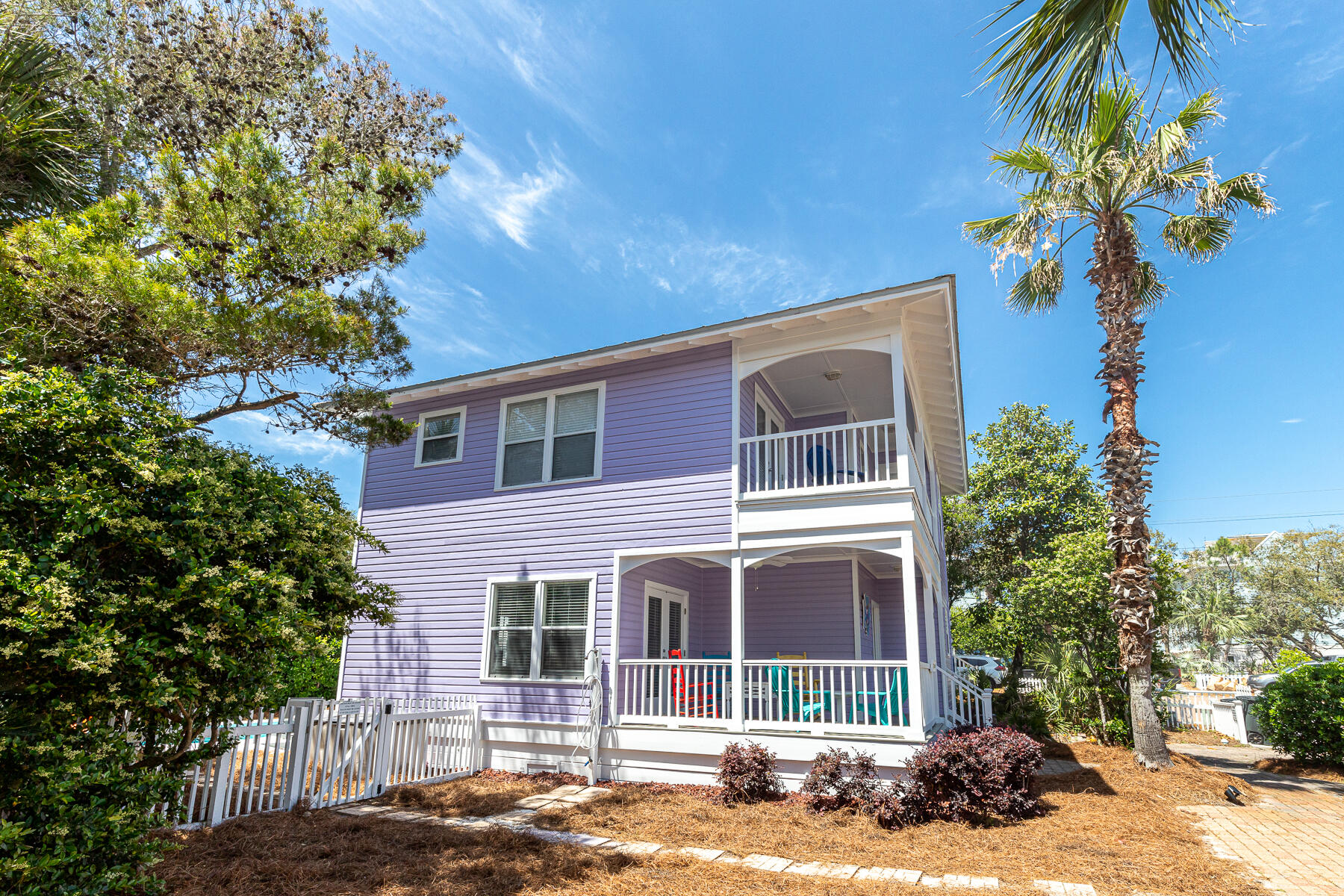 SUNRISE BEACH - Residential