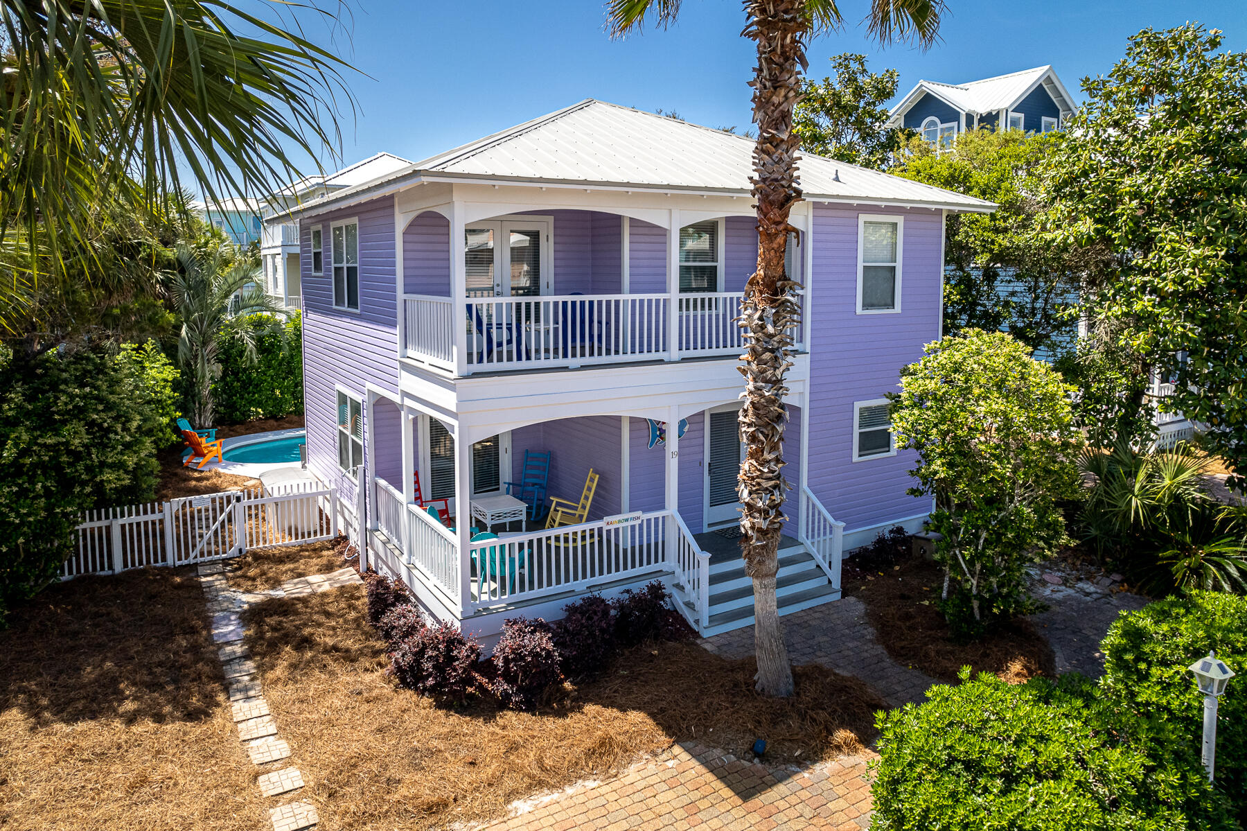SUNRISE BEACH - Residential